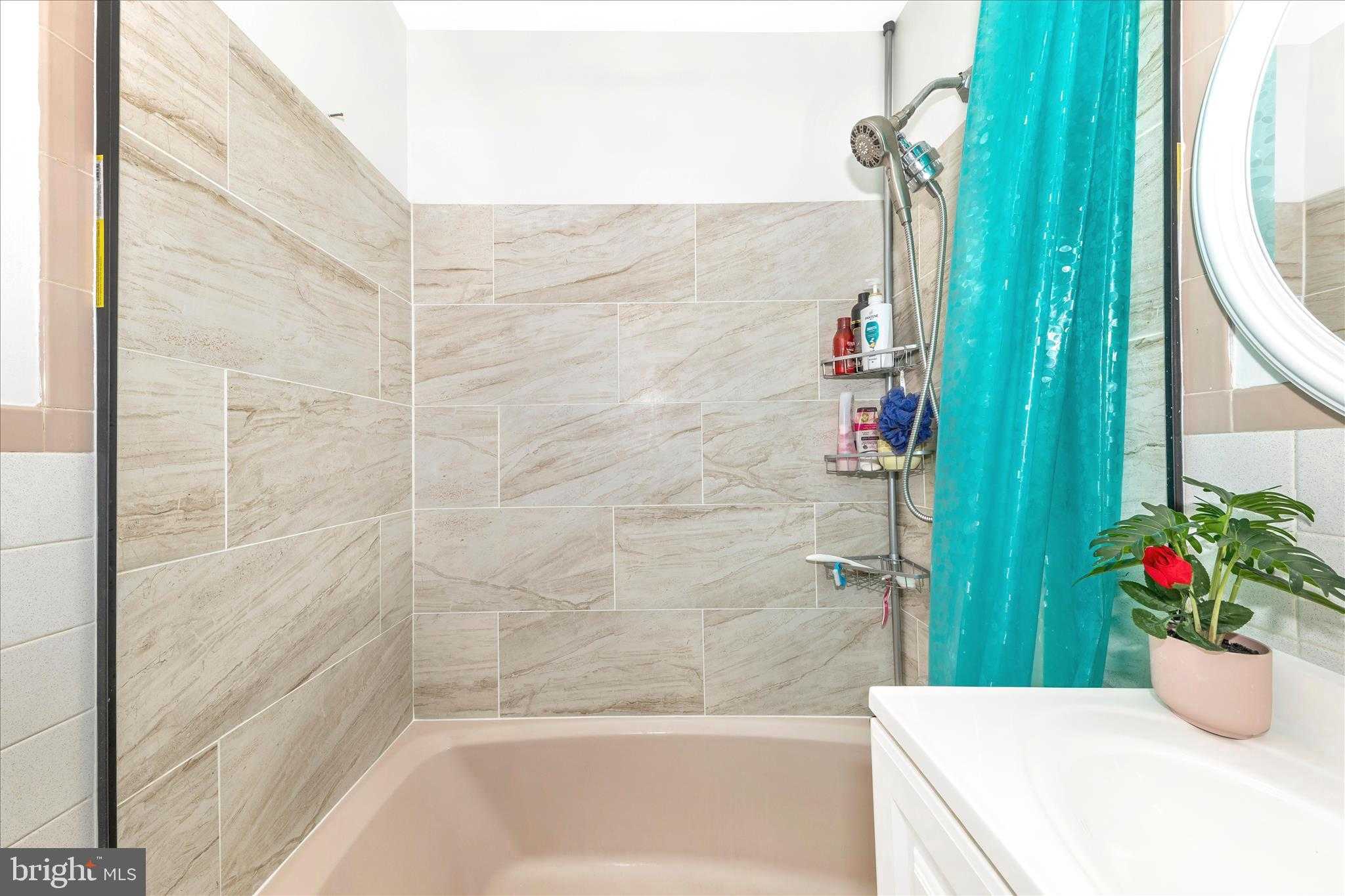 6218 20th Ave photo 32