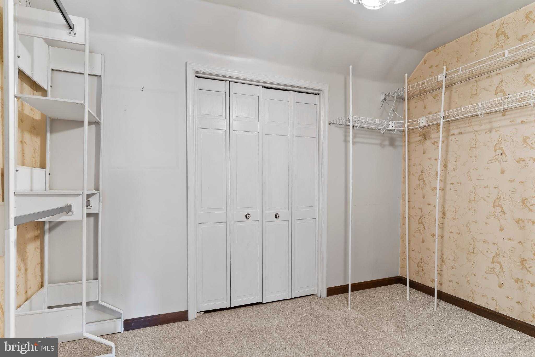 801 Coolidge St photo 32