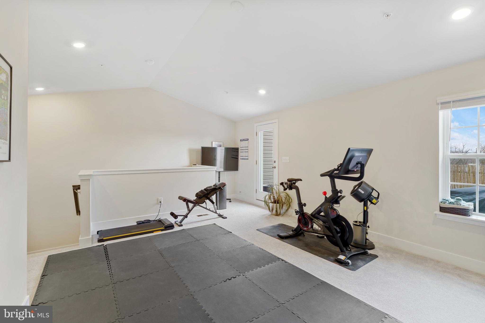 207 Birdie CT photo 29