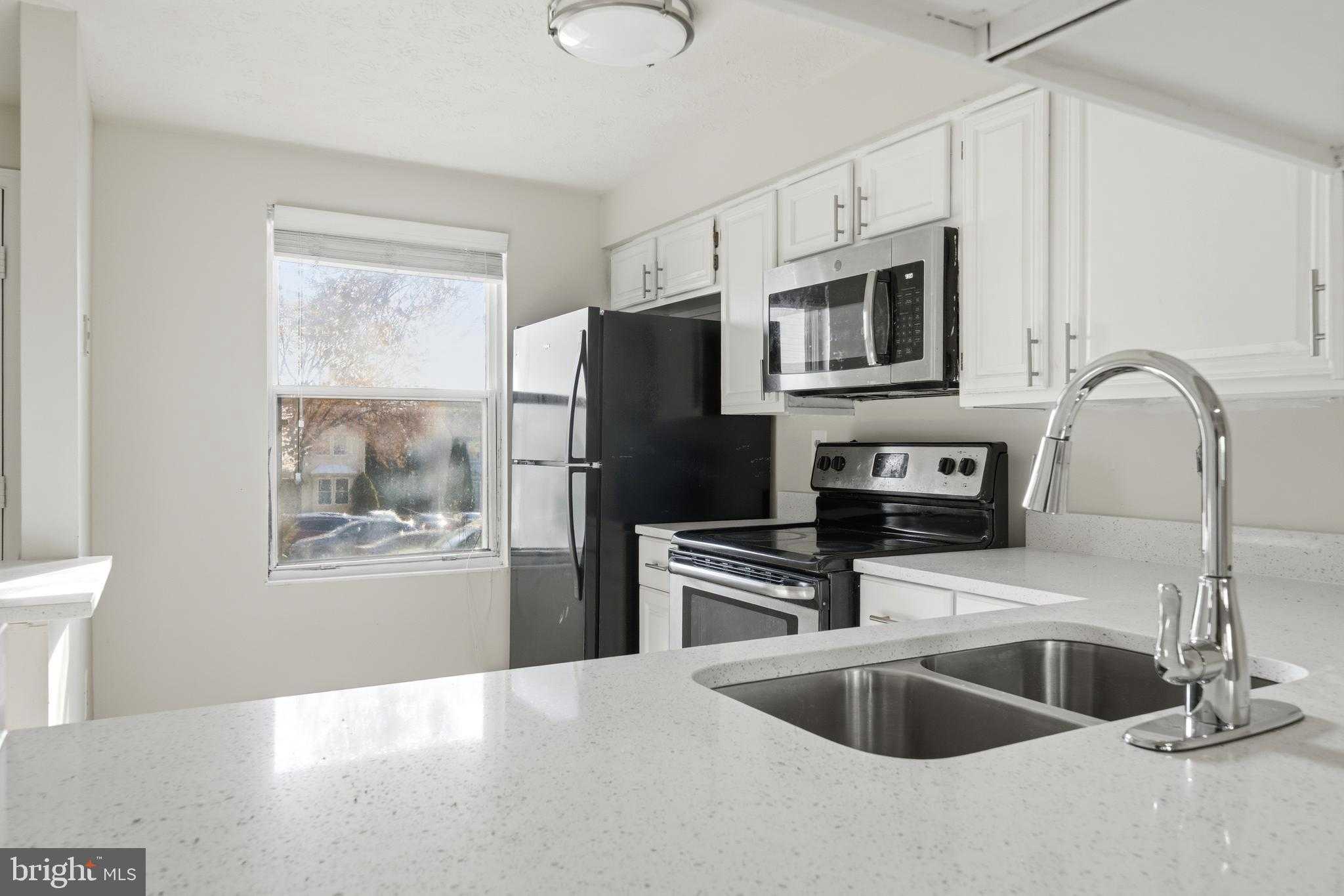 18916 Port Haven Pl photo 32