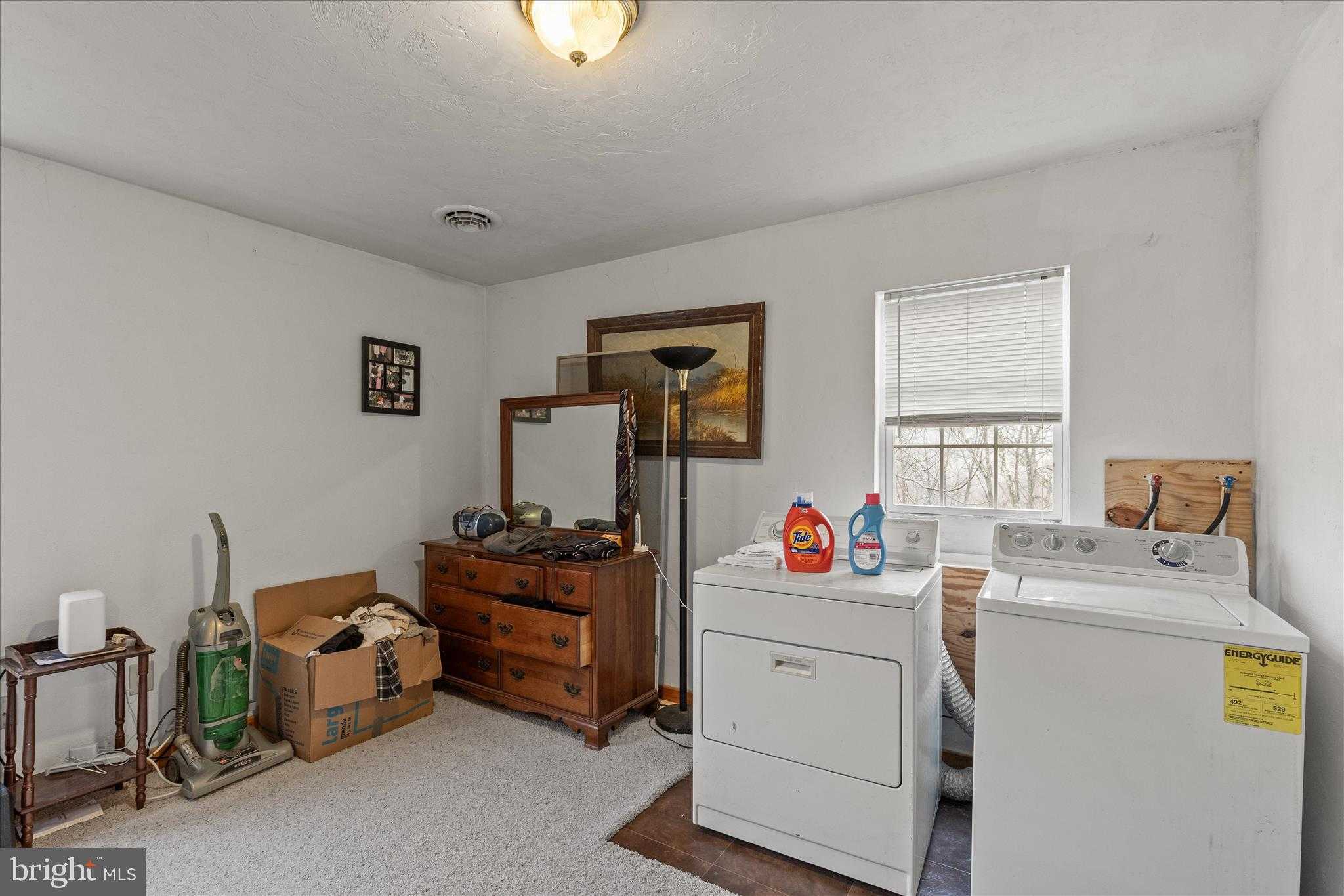 84 Lakeview Cir photo 12