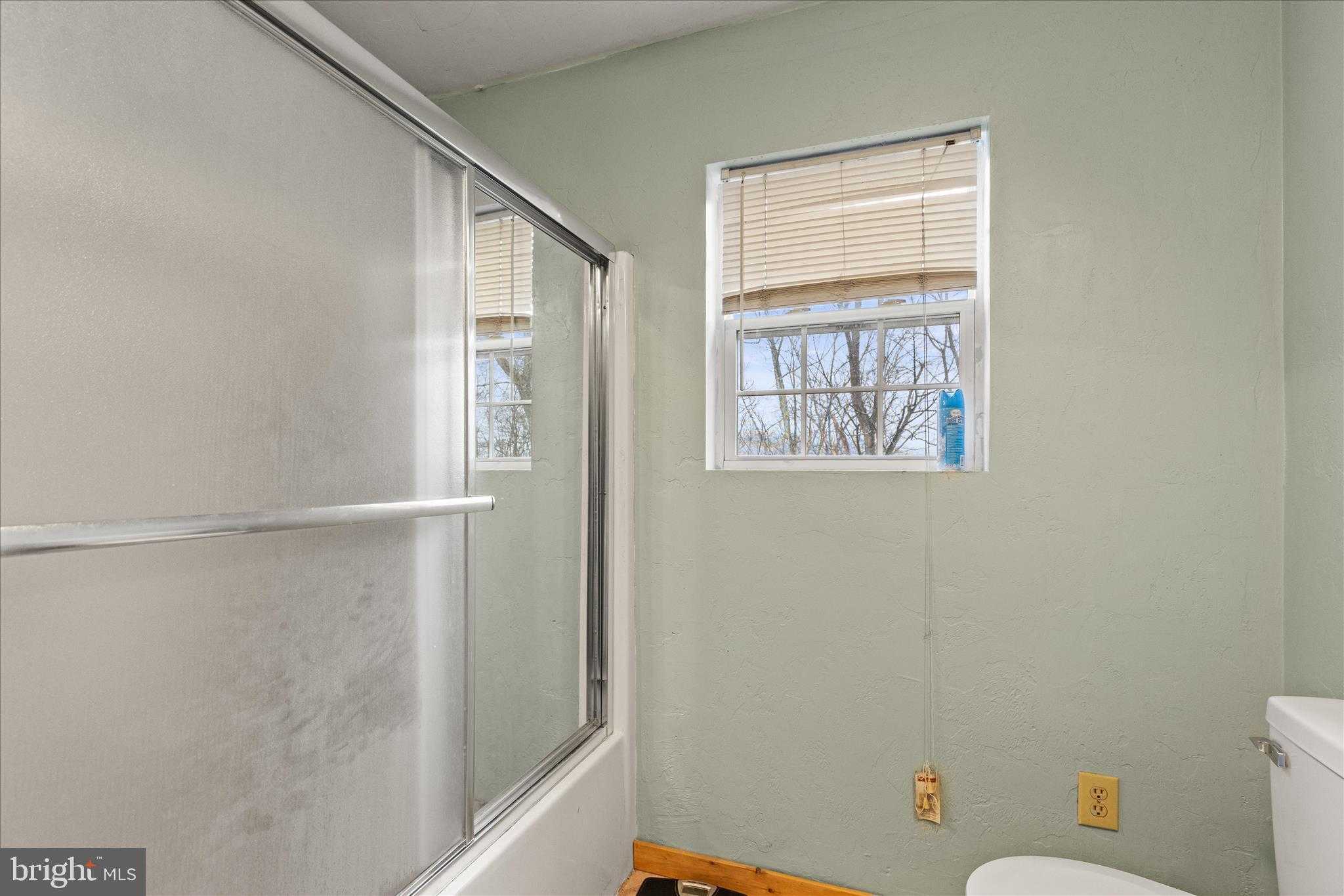 84 Lakeview Cir photo 17