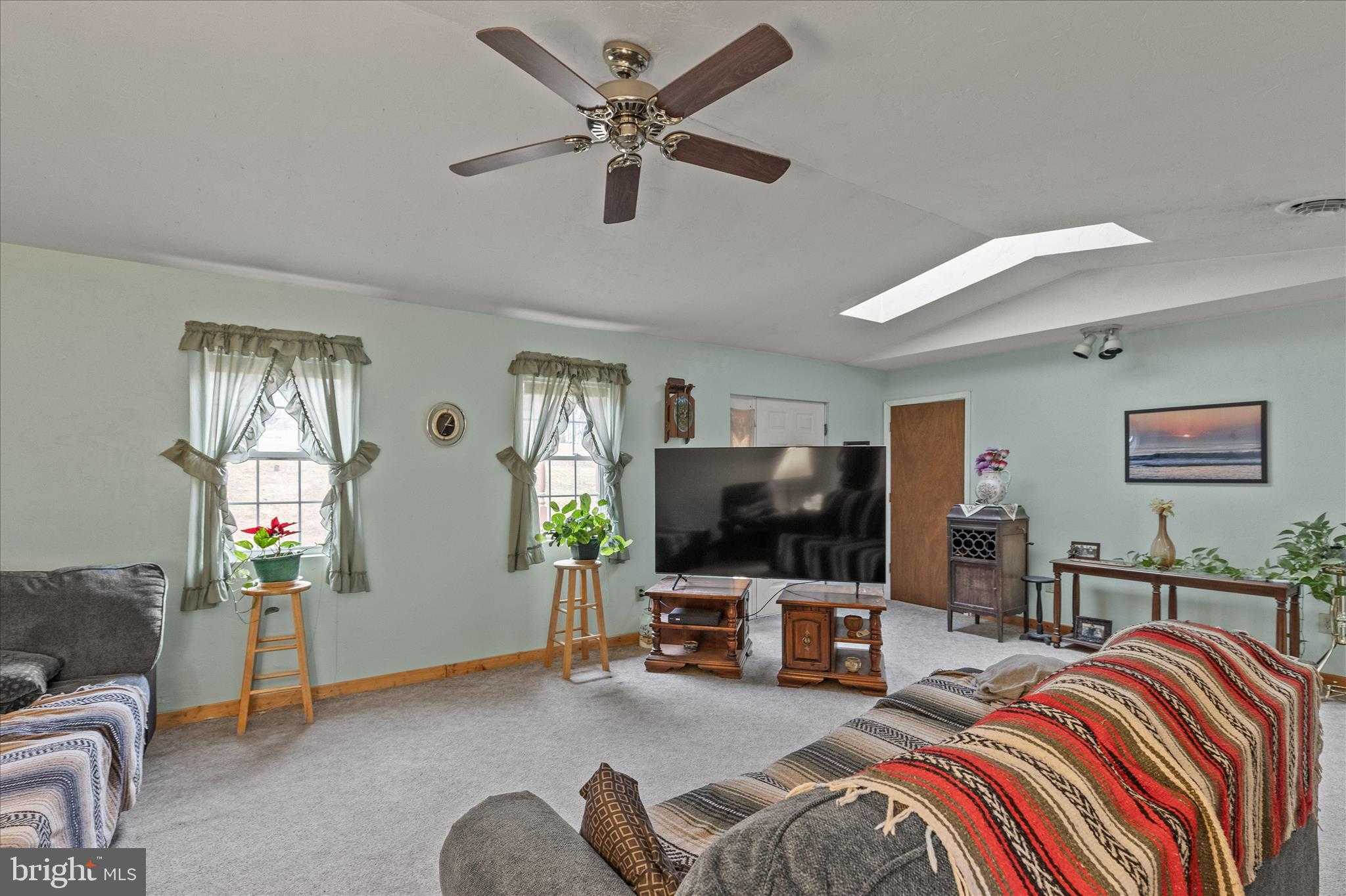 84 Lakeview Cir photo 6