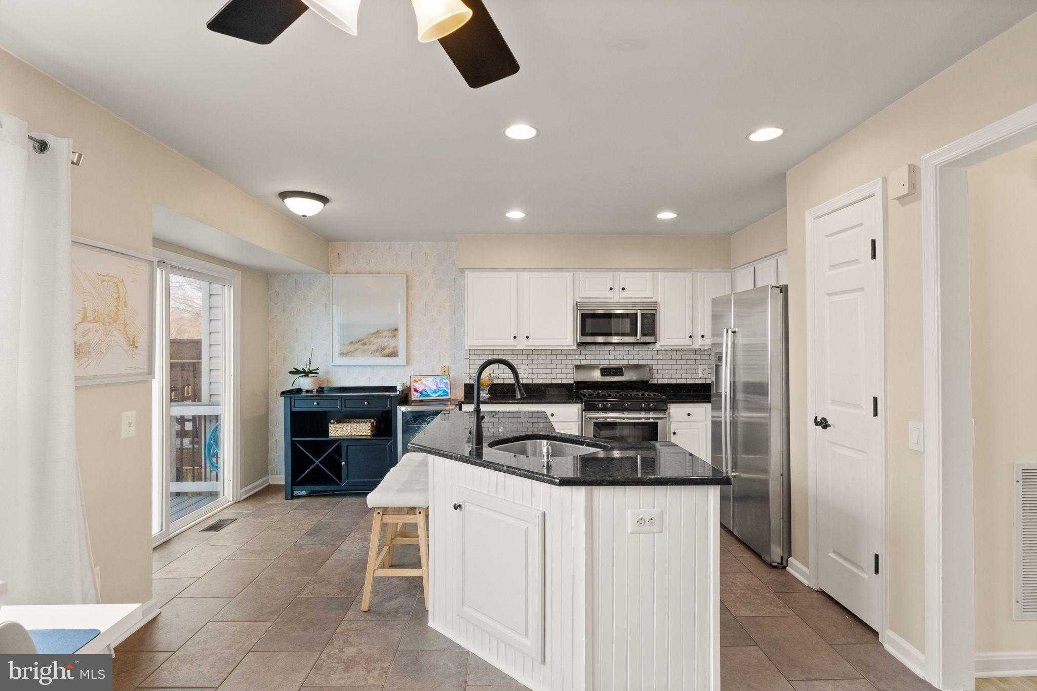 11521 Bertram St photo 15