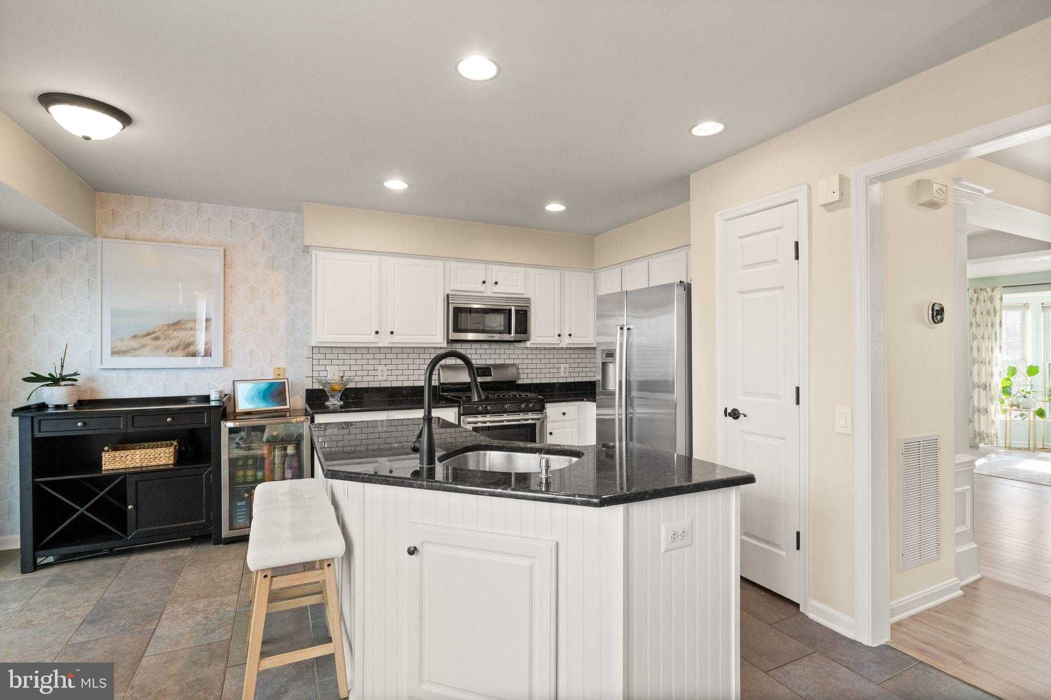 11521 Bertram St photo 16