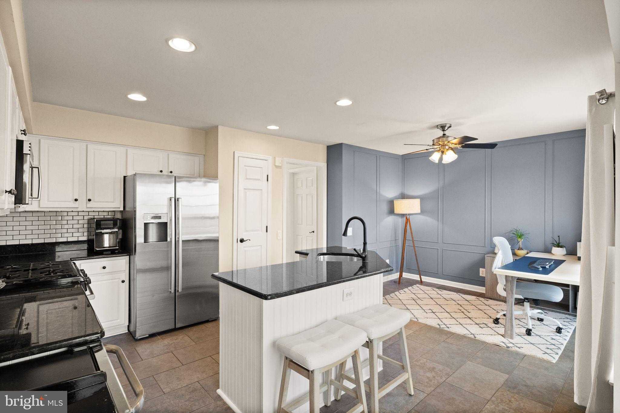 11521 Bertram St photo 17