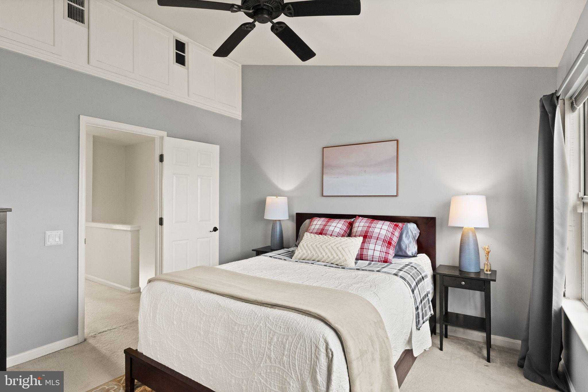 11521 Bertram St photo 28