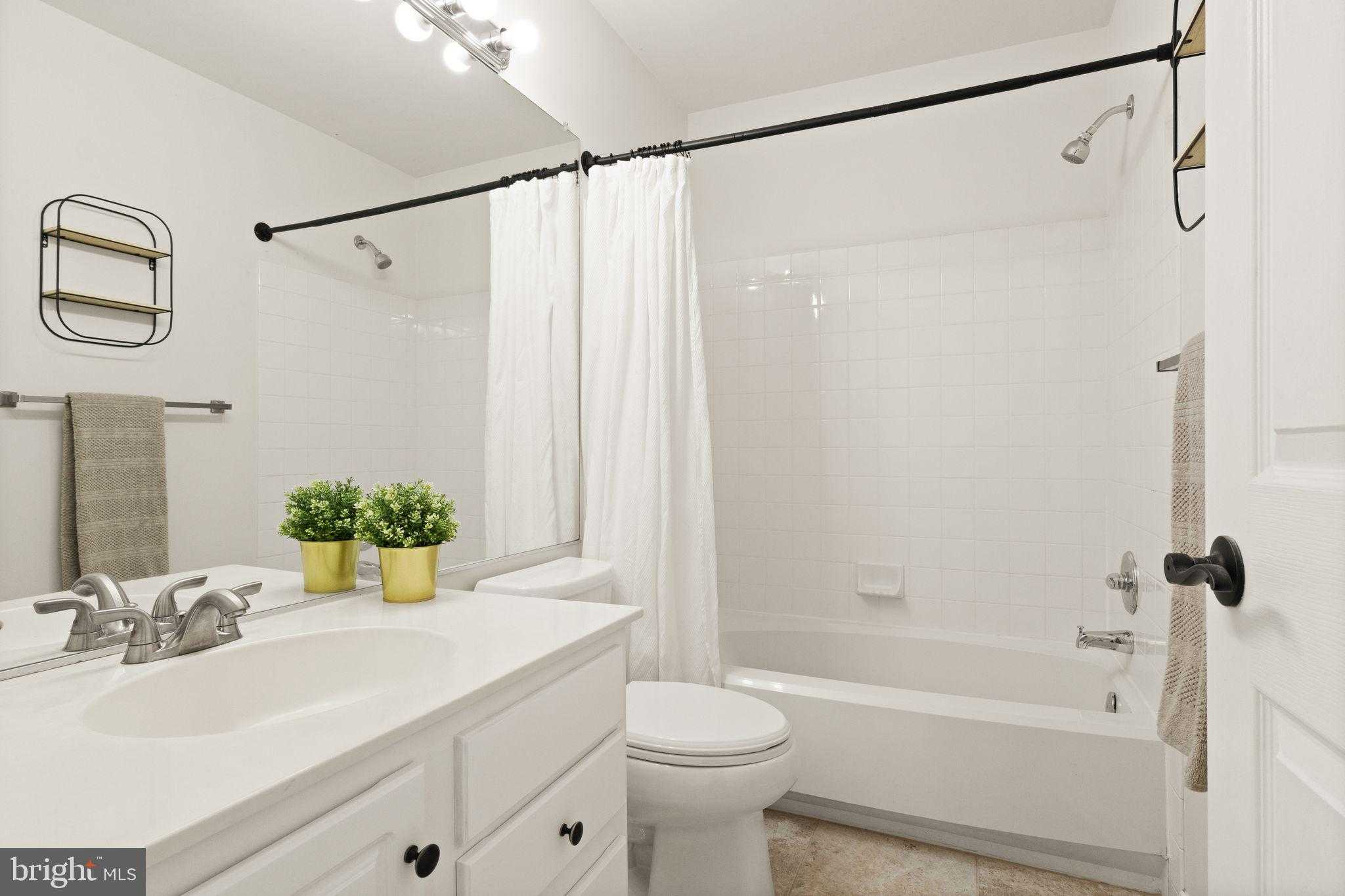 11521 Bertram St photo 39