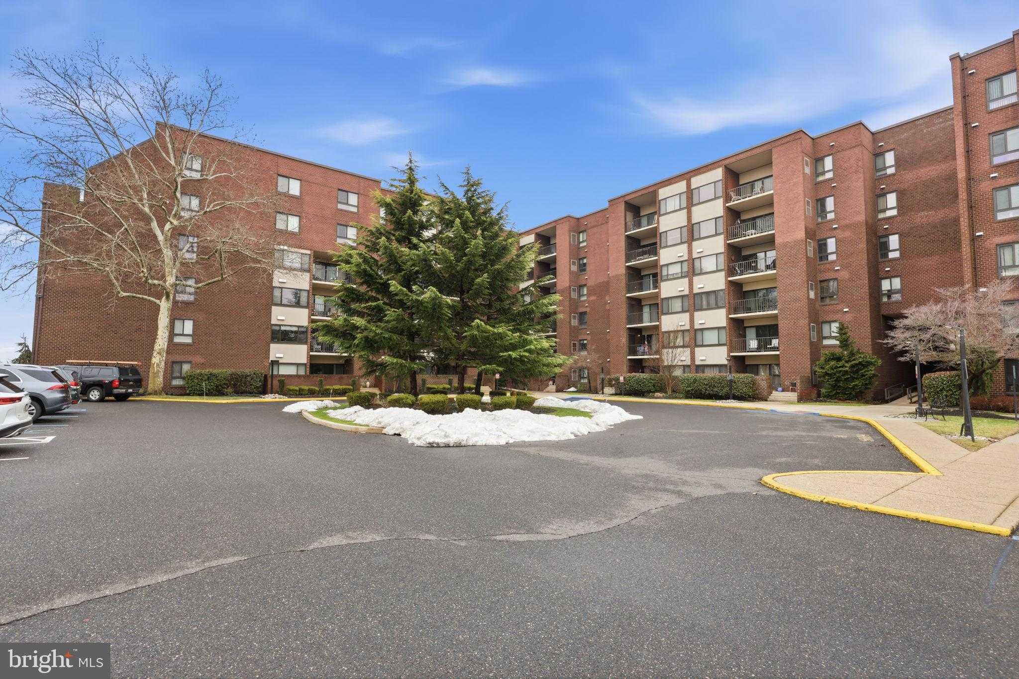 5100 Convent Ln Apt 104