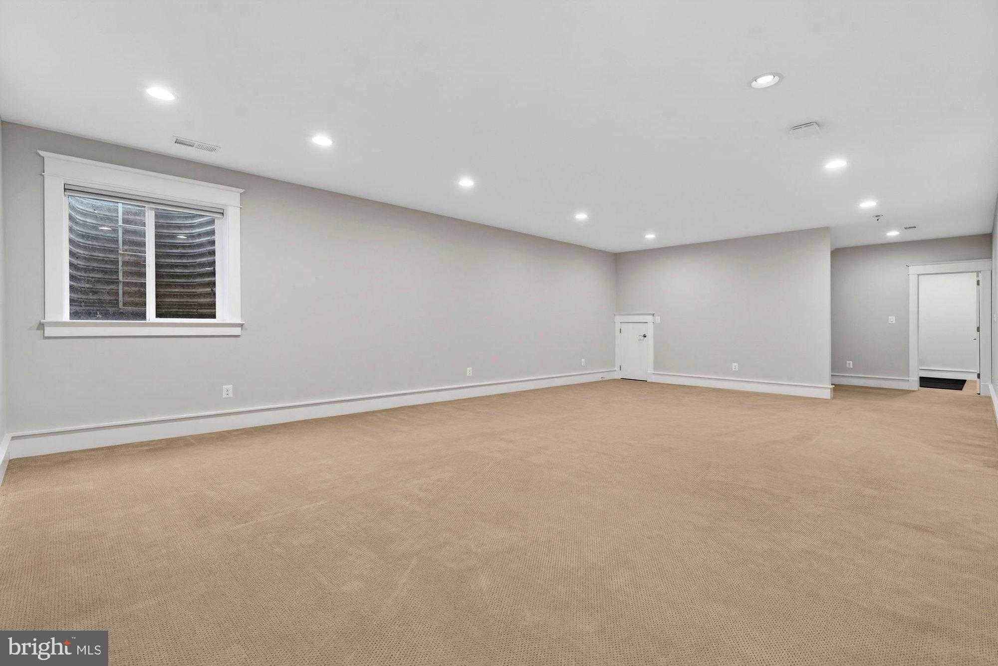 1105 Lakewood Dr SW photo 80