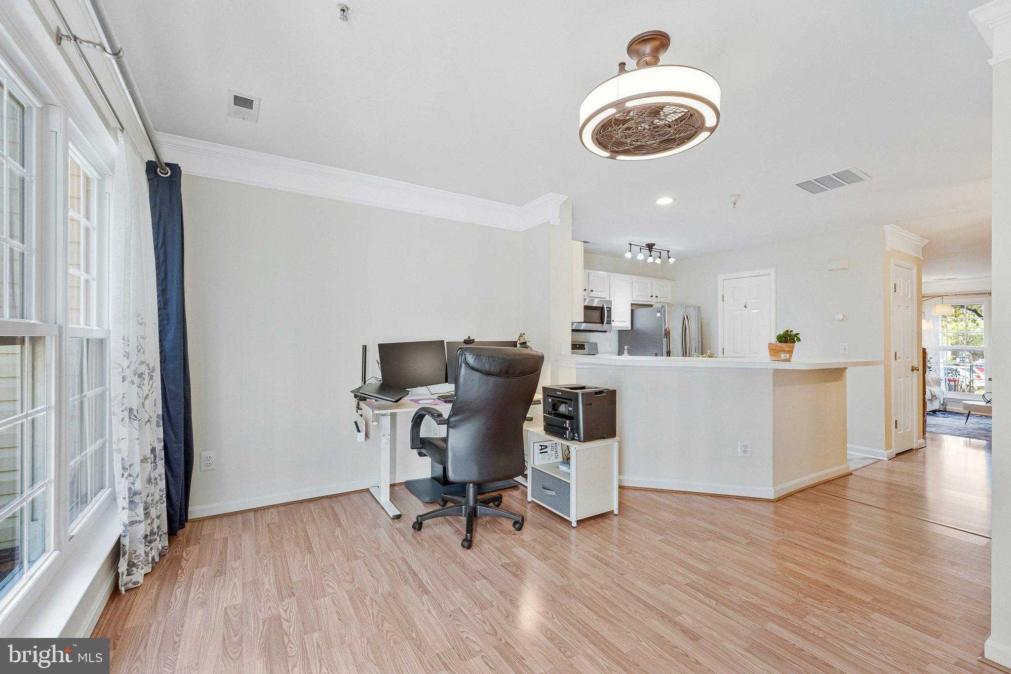 21789 Baldwin Sq photo 11