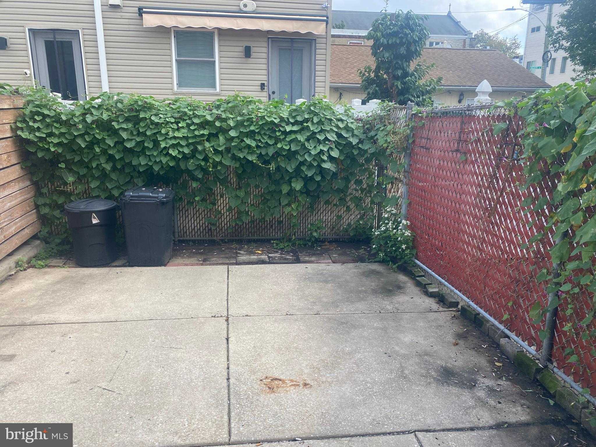 2641 Tulip St photo 30