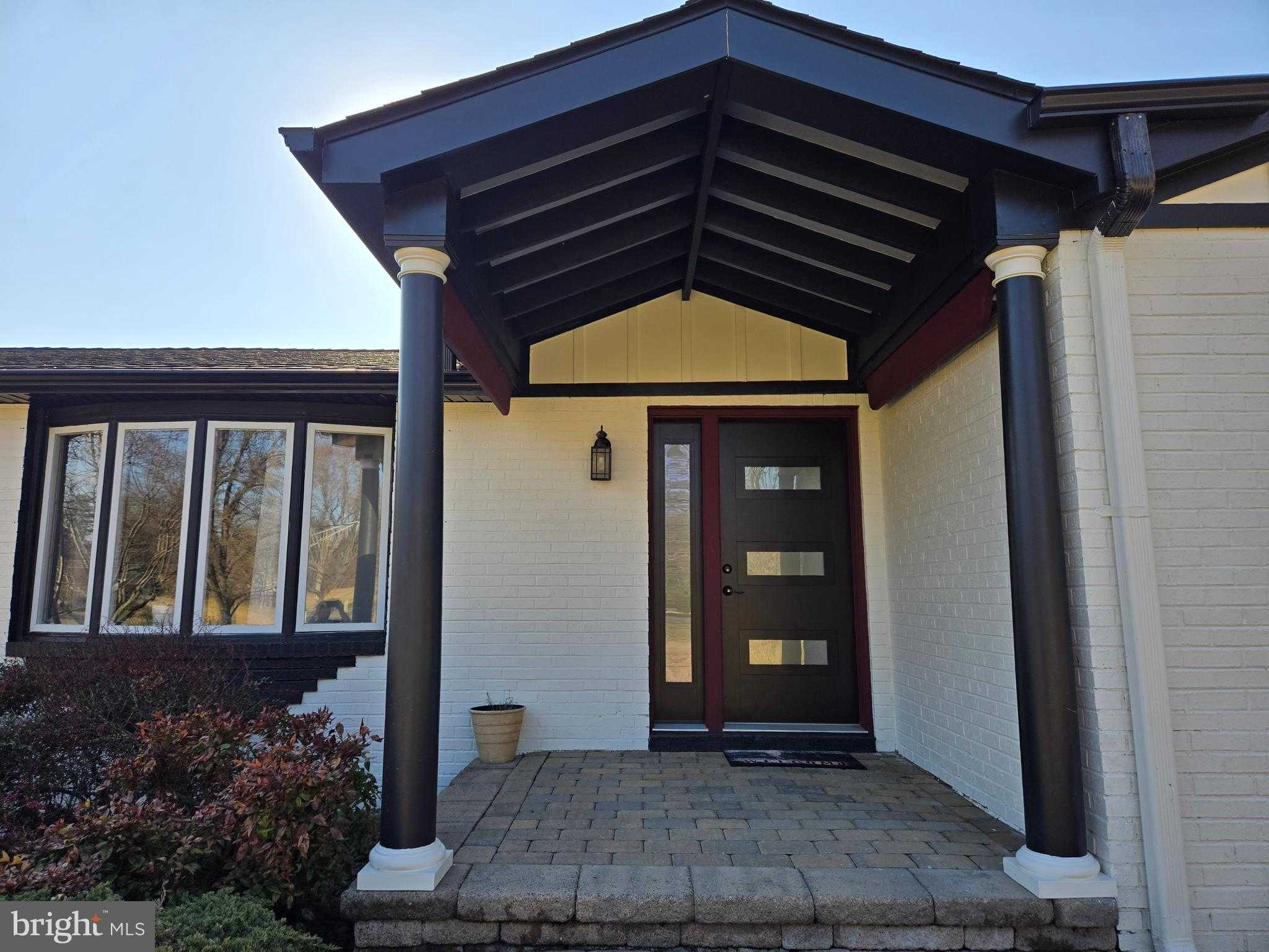 3300 Mount Airy CT photo 3