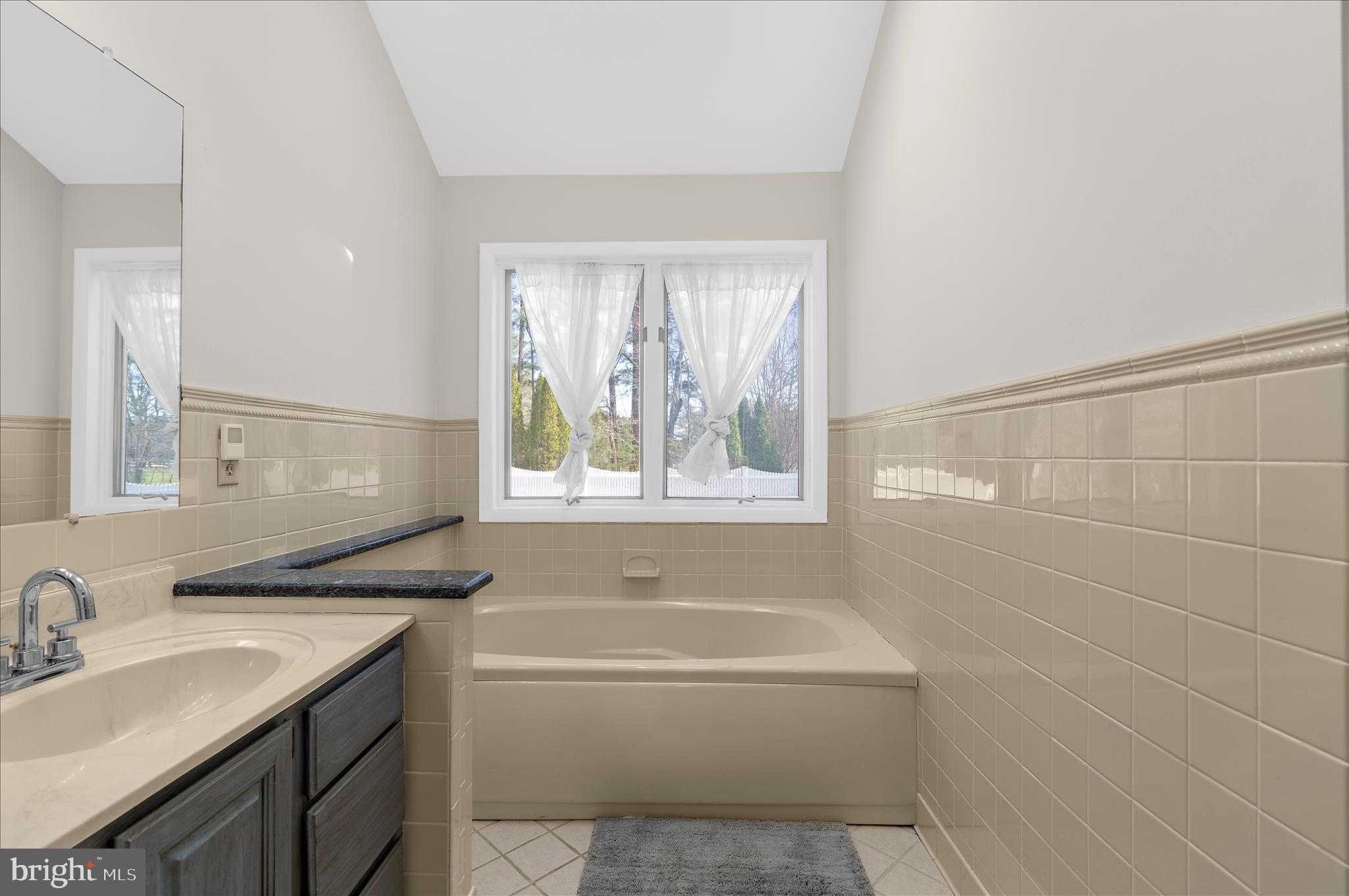 12 Fairway Is photo 22