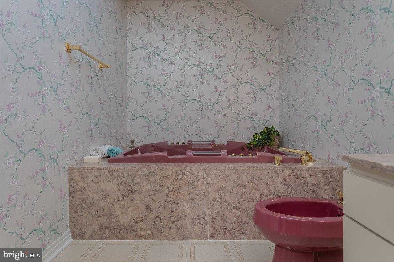 1848 College Ave photo 71