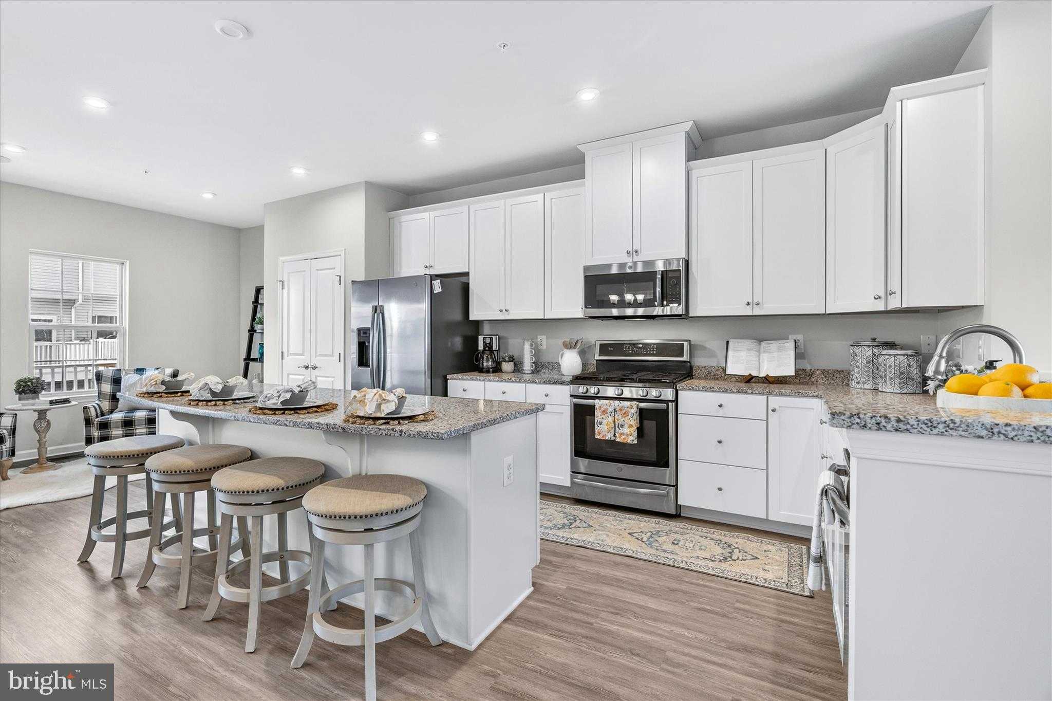 6004 Krantz Dr photo 9