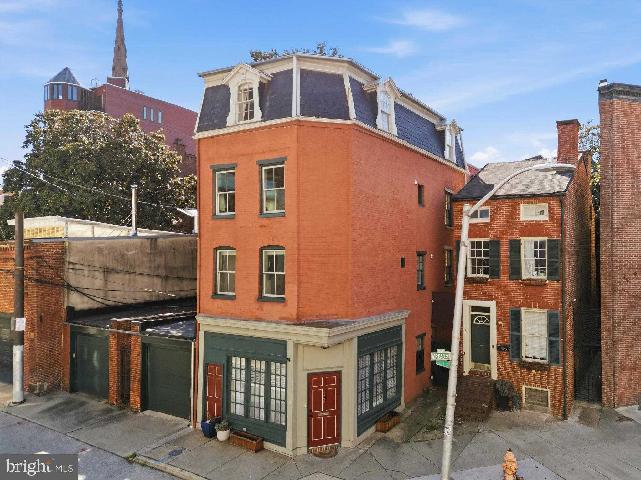 123 W Read St photo 2