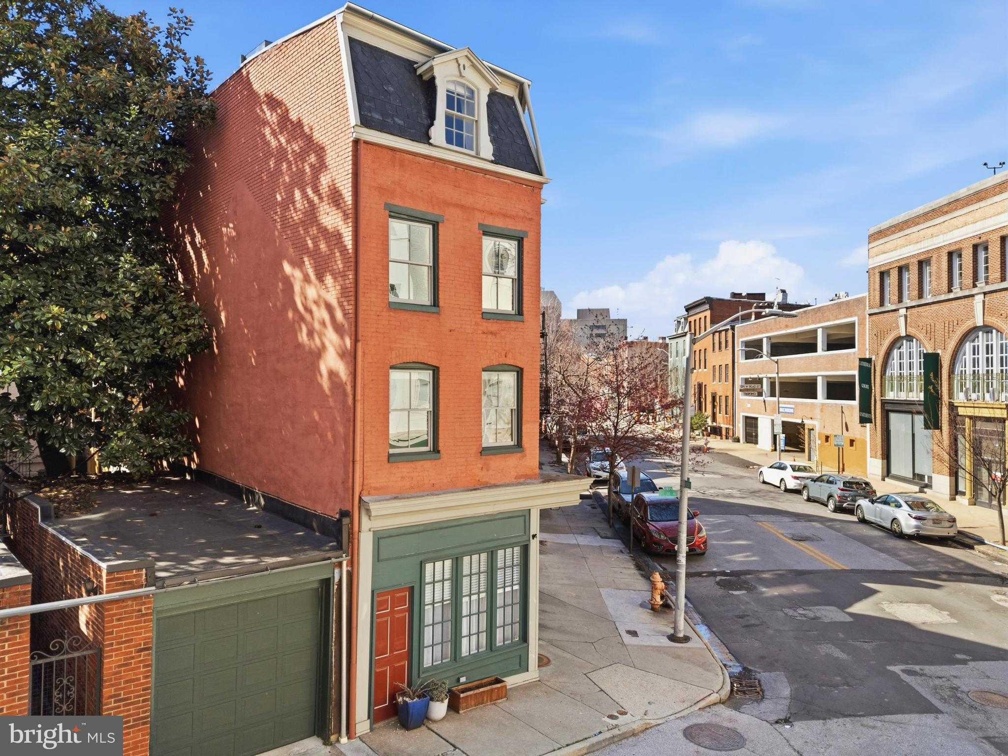 123 W Read St photo 45