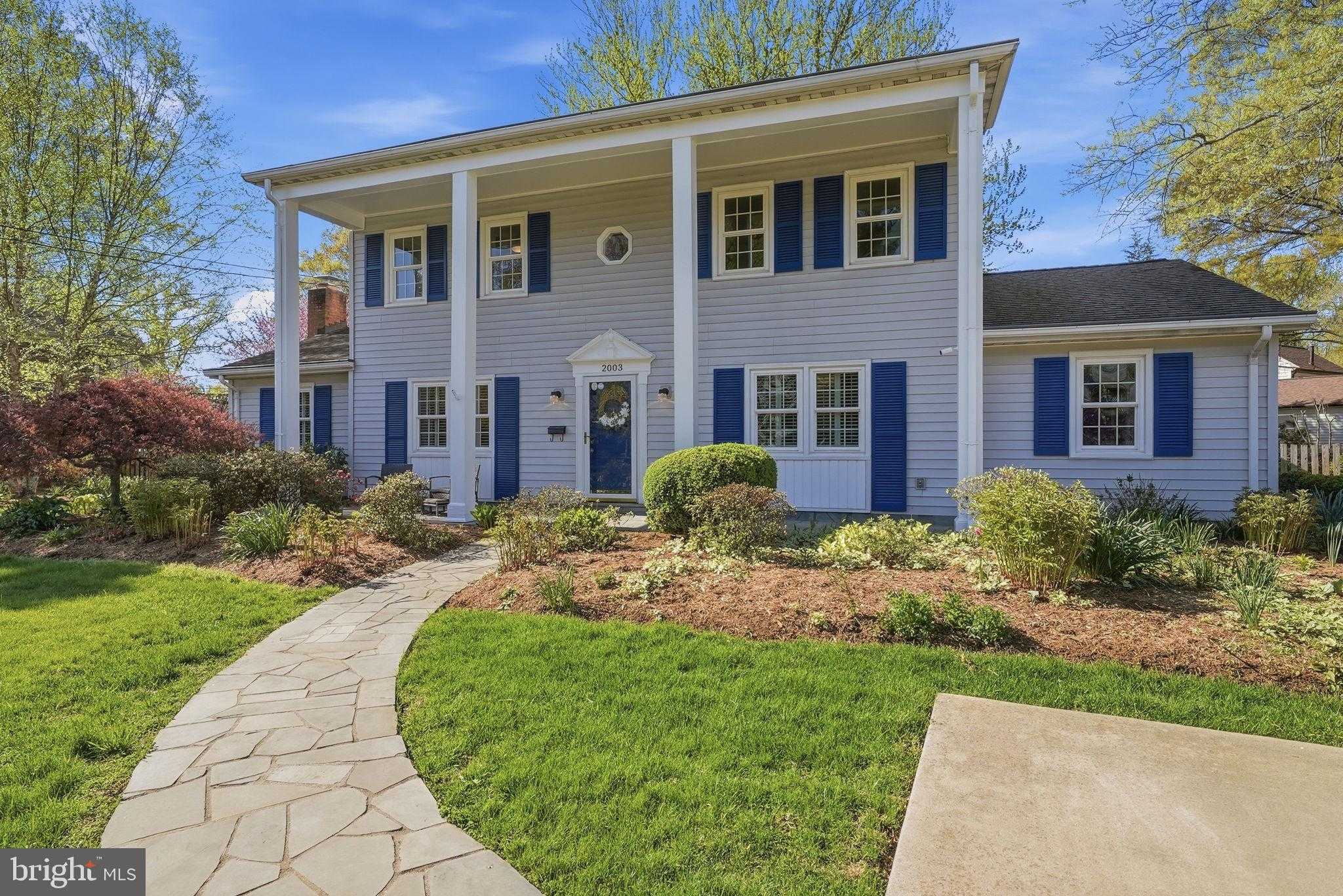 2003 Kenley CT photo 2