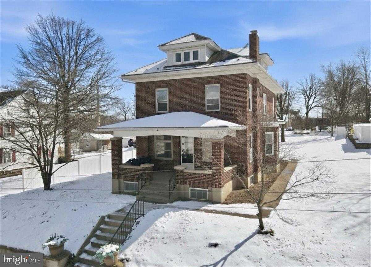 3756 W Walnut St, Allentown