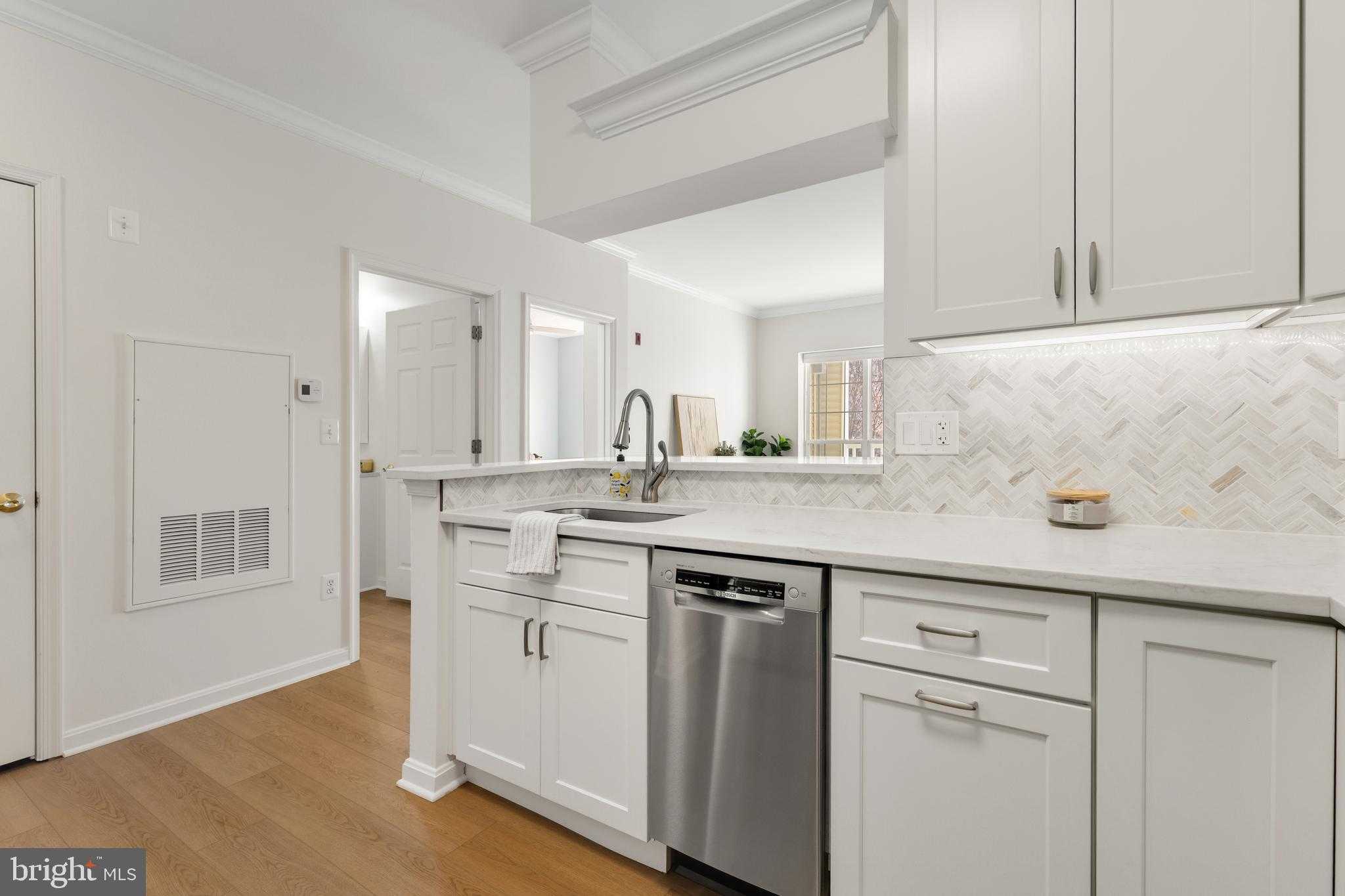 4551 Strutfield Ln Apt 4212 photo 4