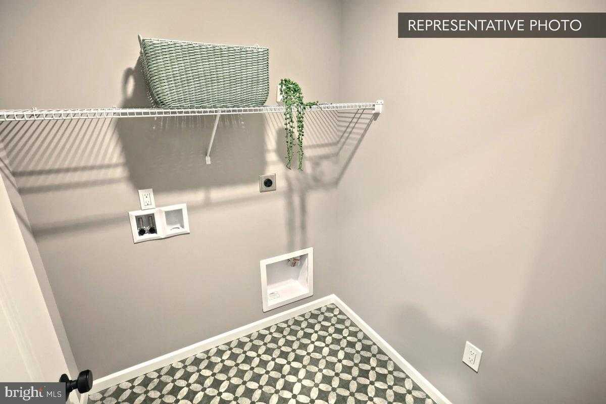 13 Julian Dr photo 18