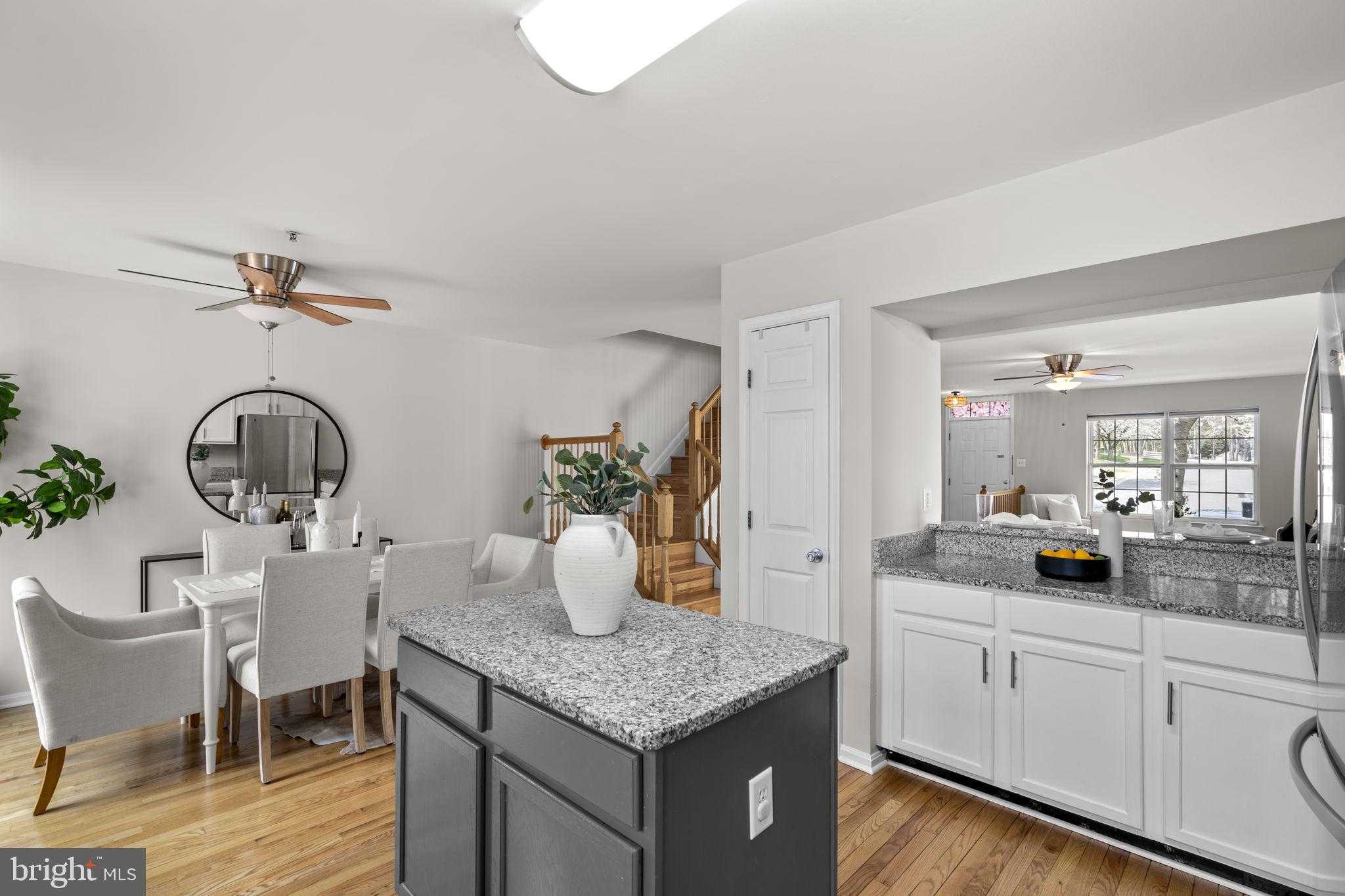 6428 Frothingham CT photo 18