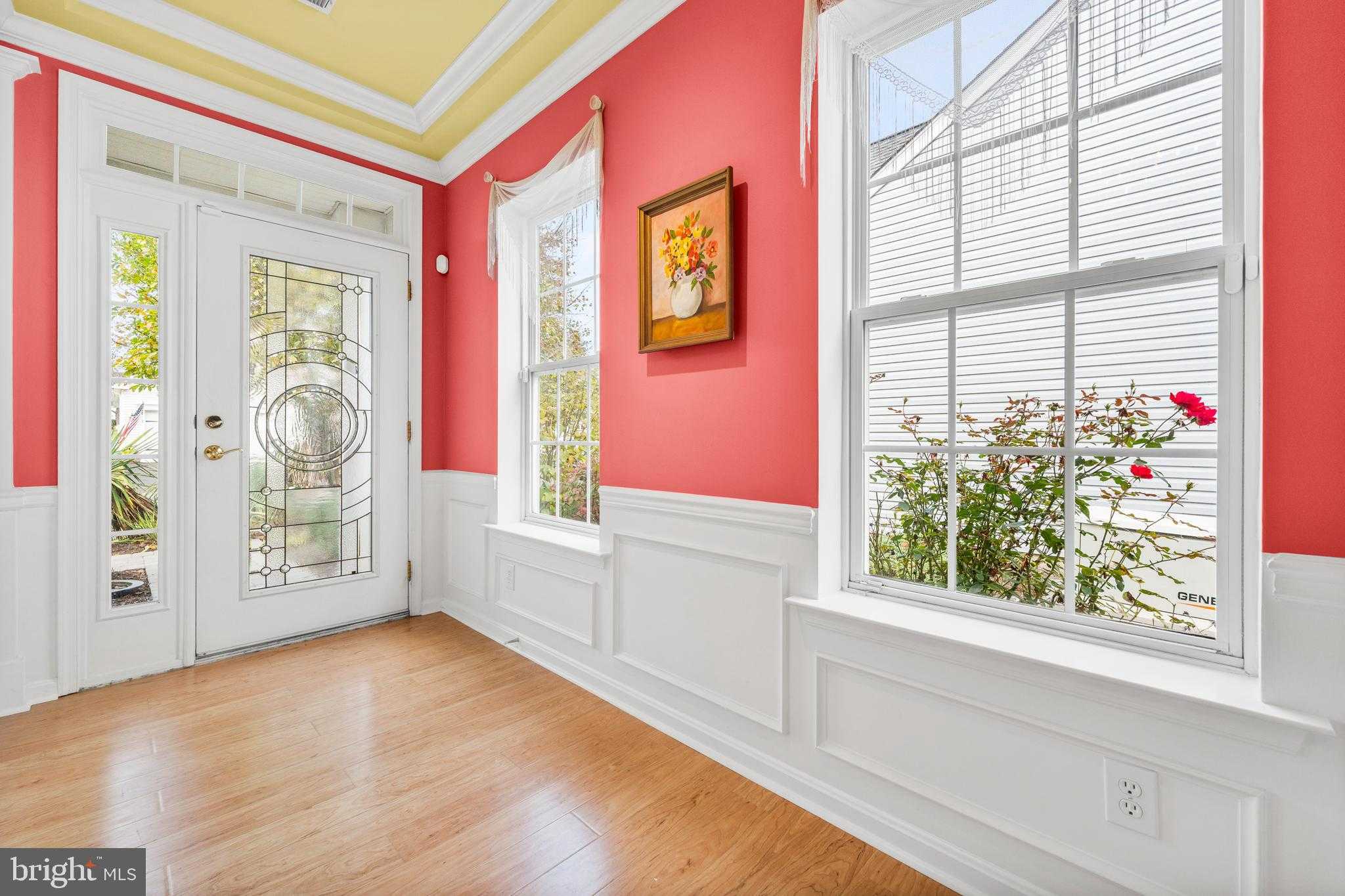 3855 Somerset Dr photo 2