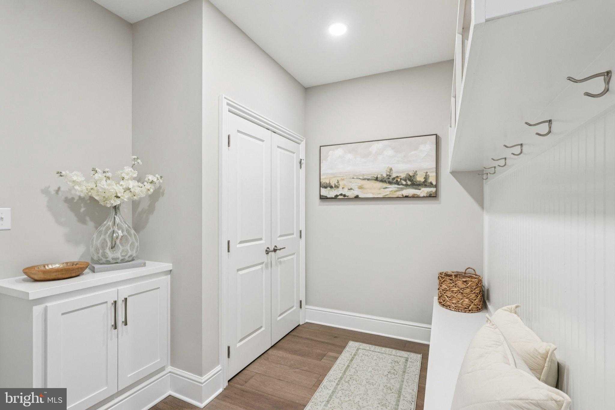 510 Newcomen Rd photo 20