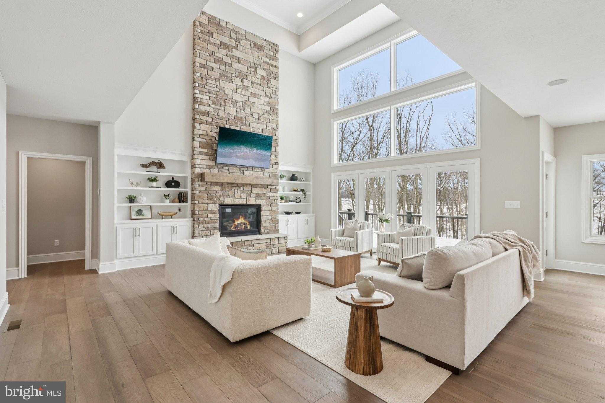 510 Newcomen Rd photo 3