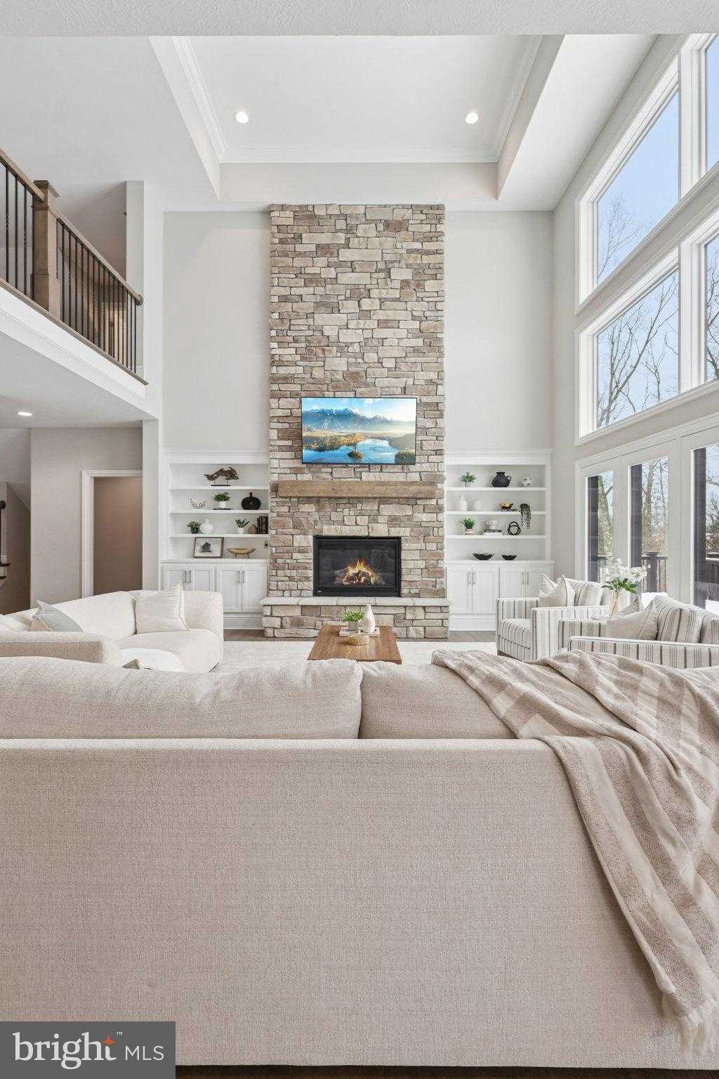 510 Newcomen Rd photo 7