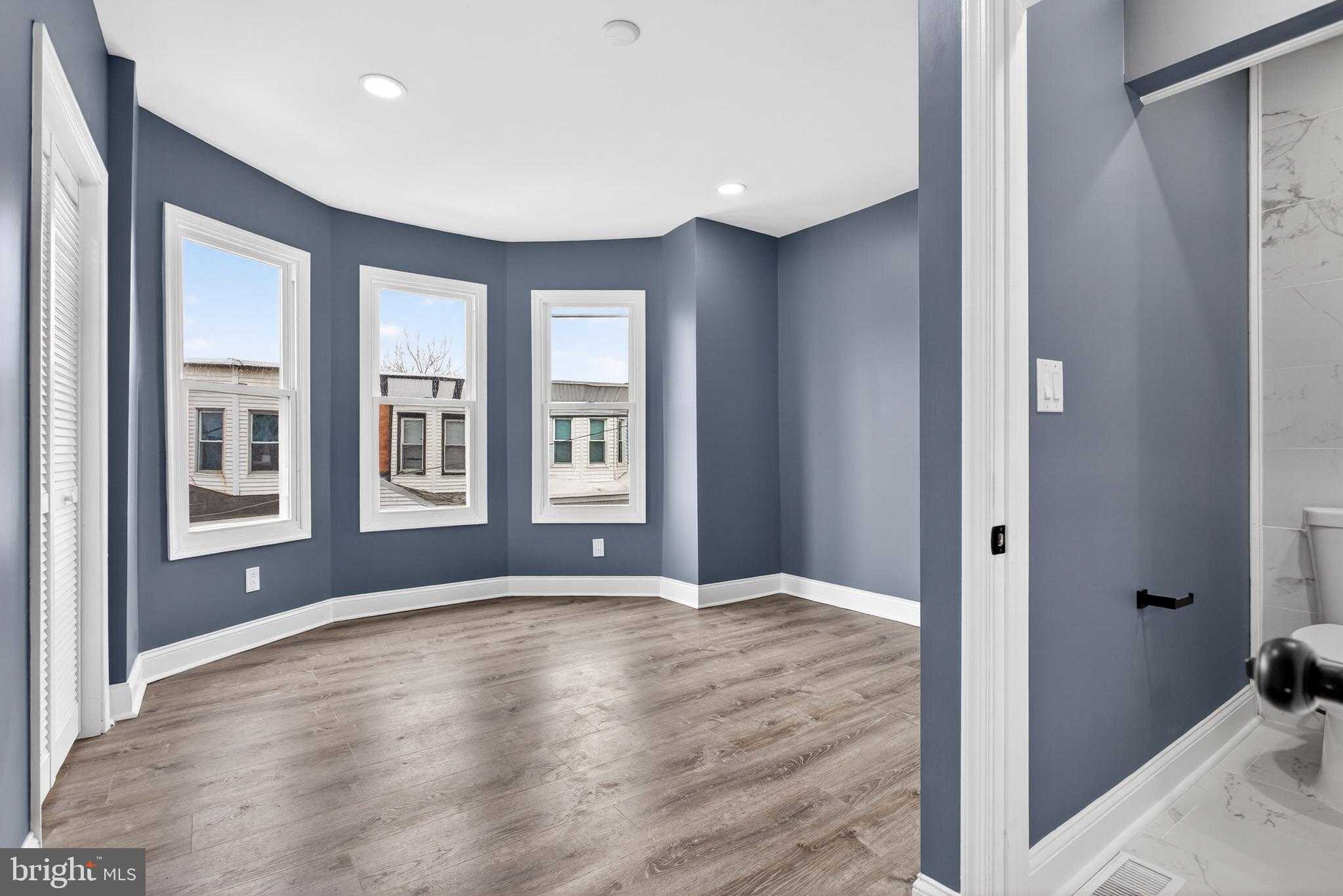 1428 S Vogdes St photo 17