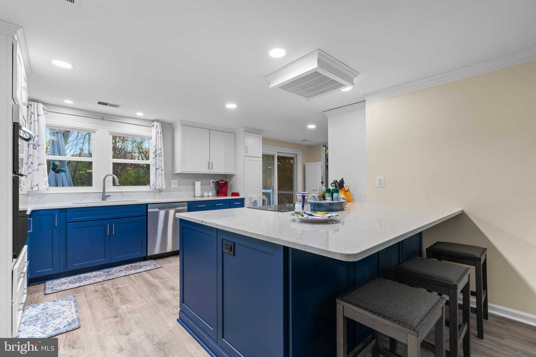 9413 Sunfall CT photo 16