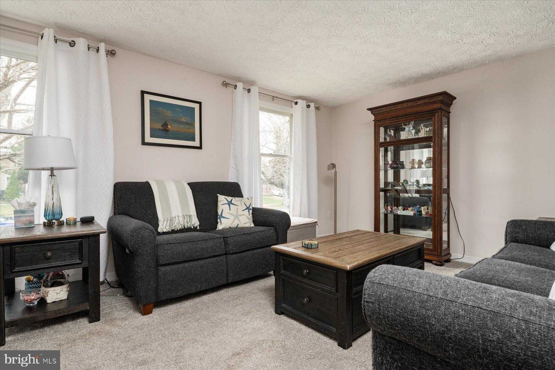 1612 Secretariat Dr photo 9