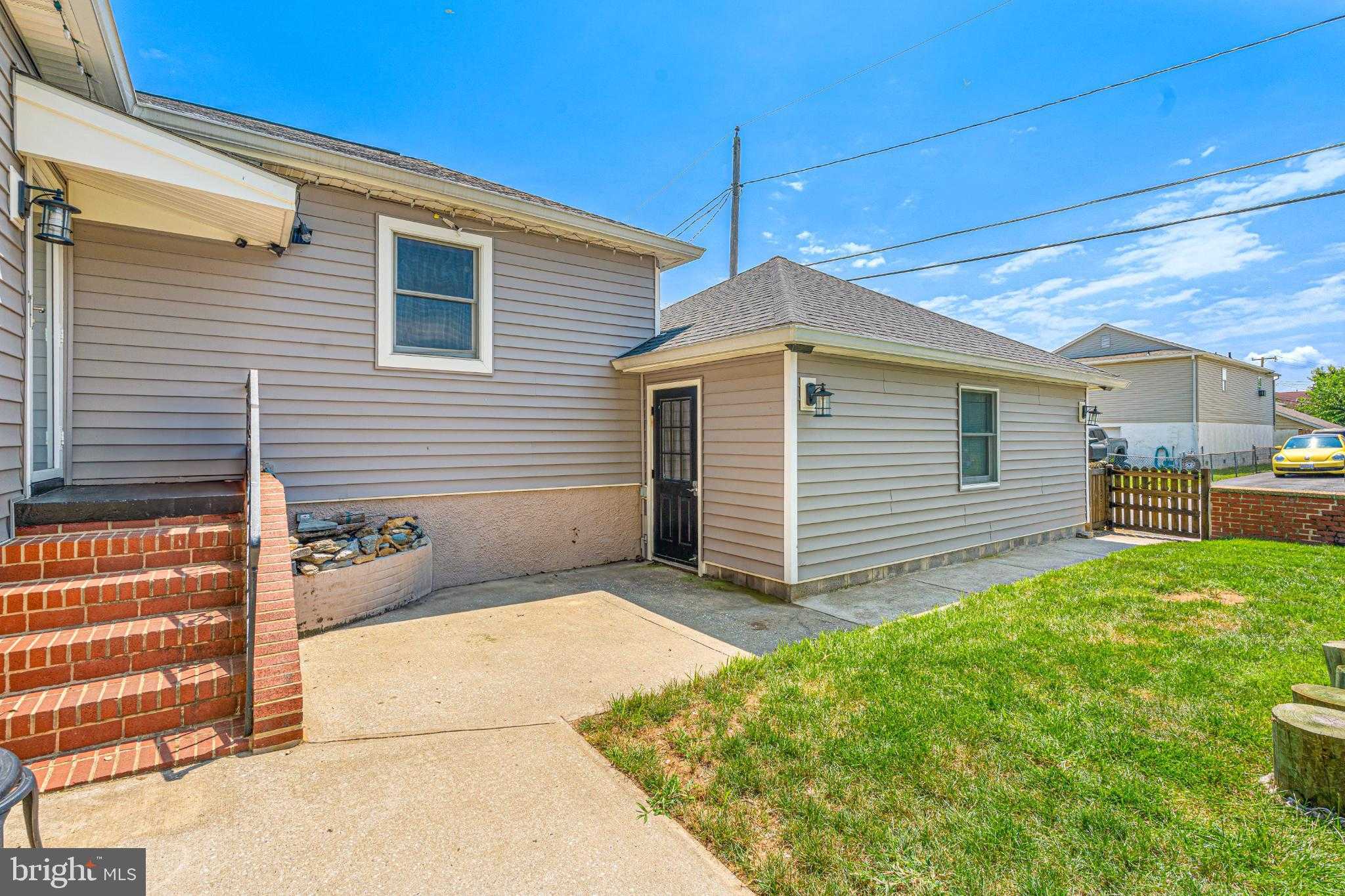 7118 River Drive Rd photo 4