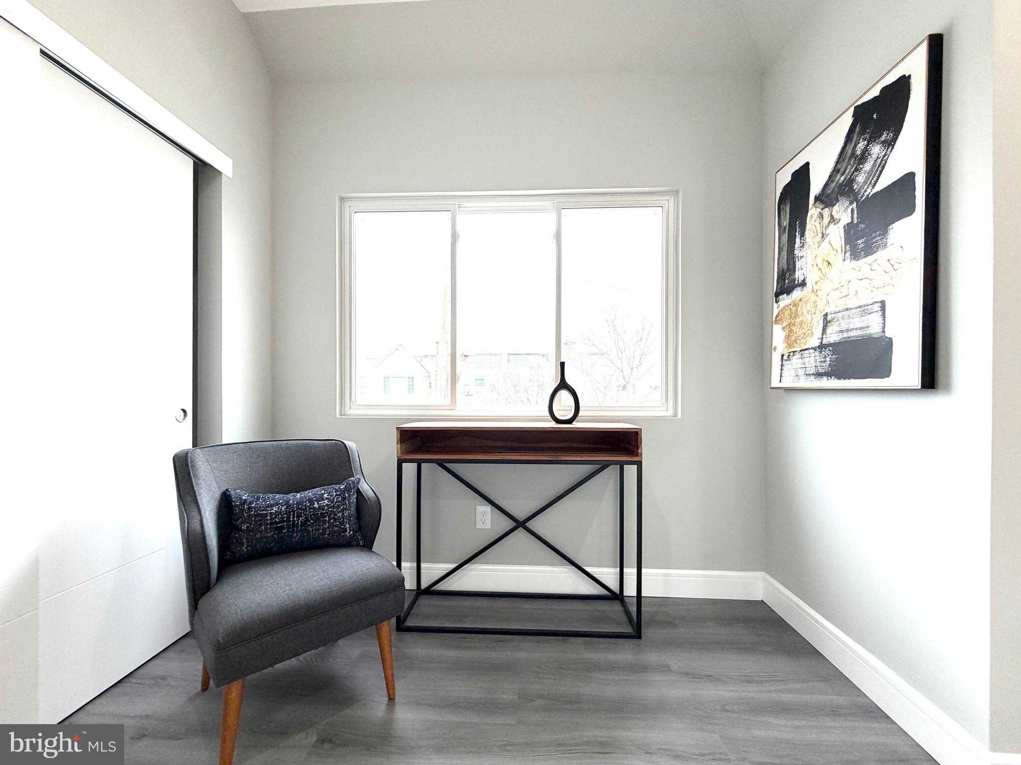 1813 Roselyn St photo 42