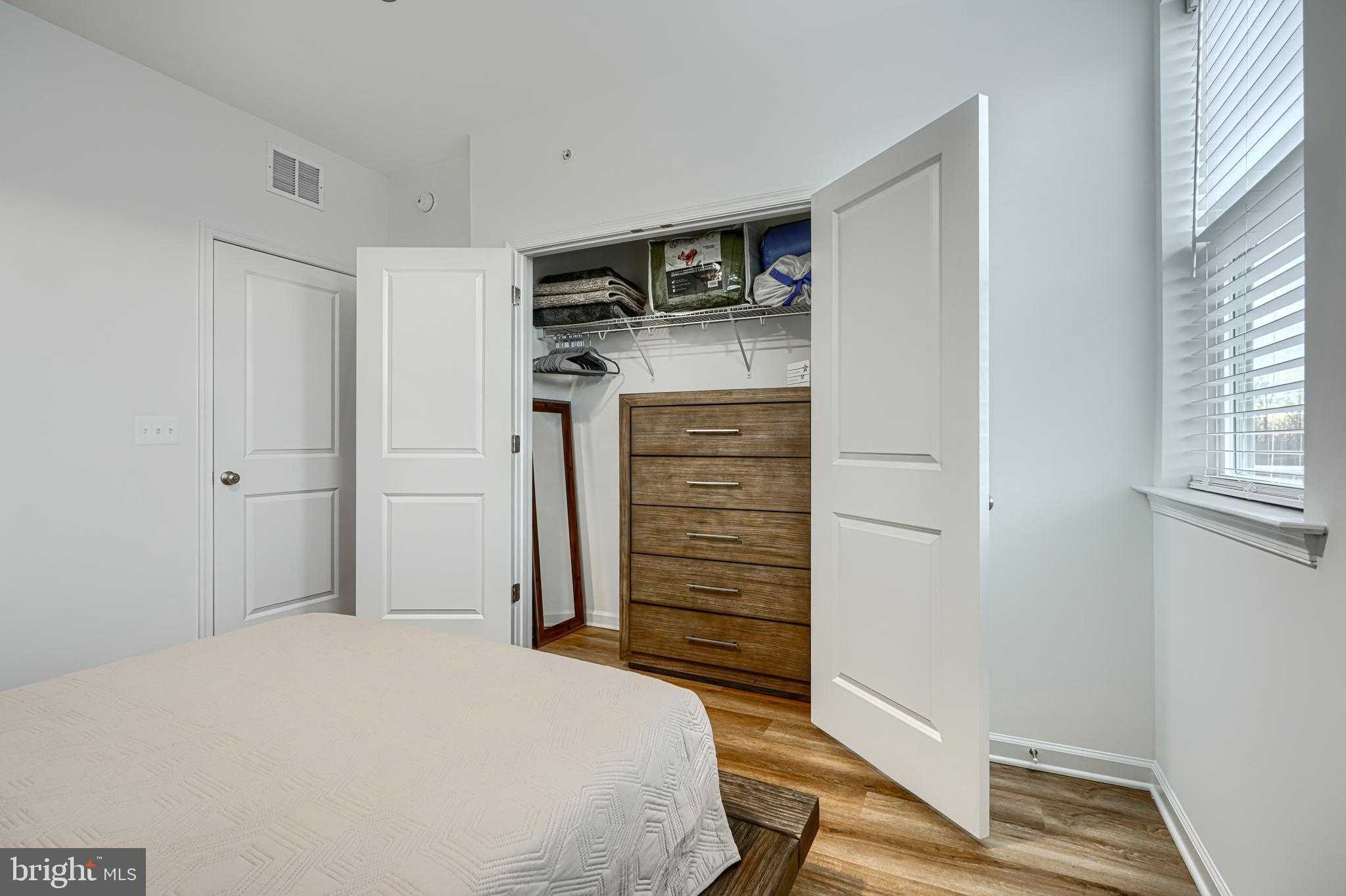 2596 Neabsco Common Pl photo 39