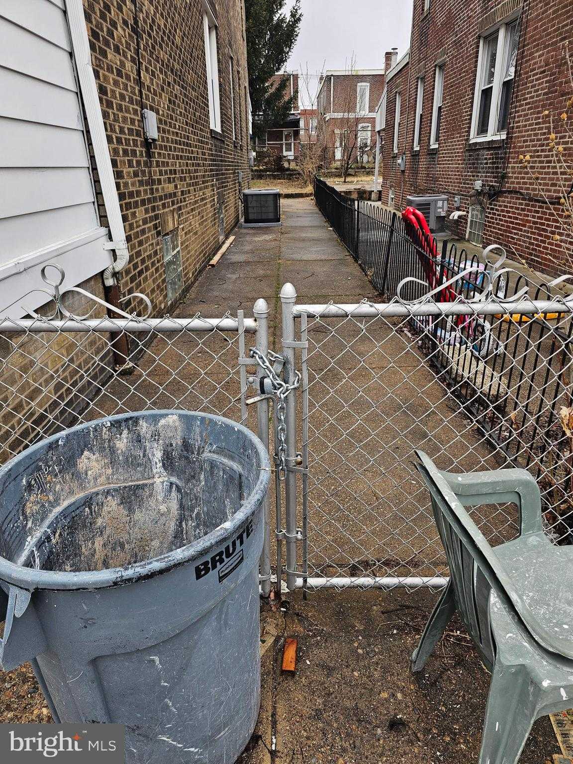 4514 Pearce St photo 36