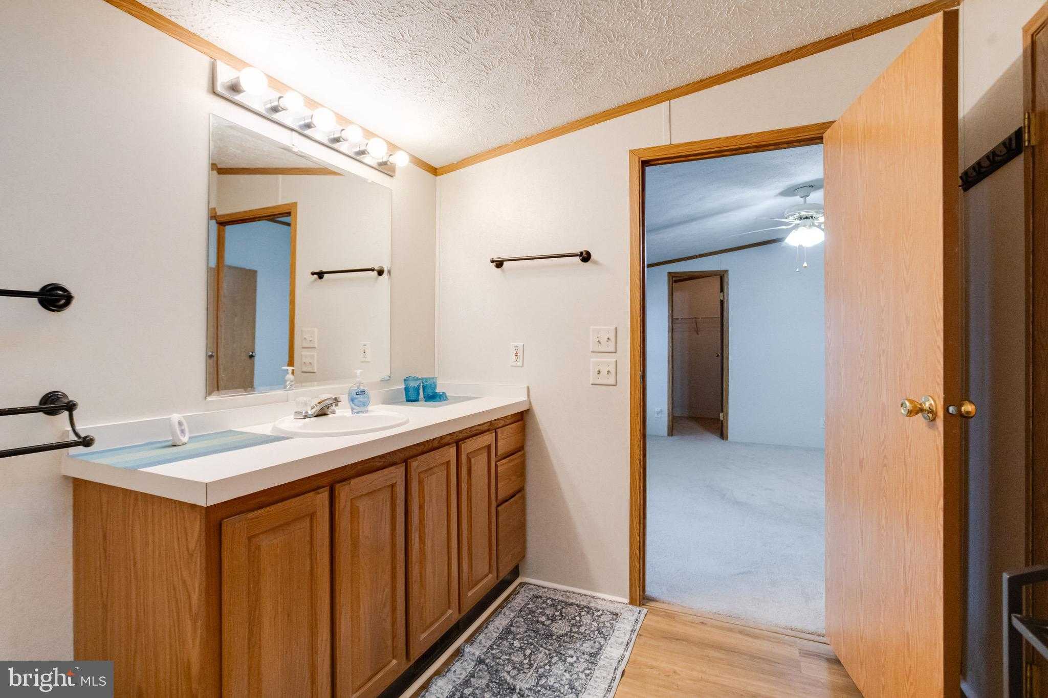 3202 Jonquil Ln photo 35