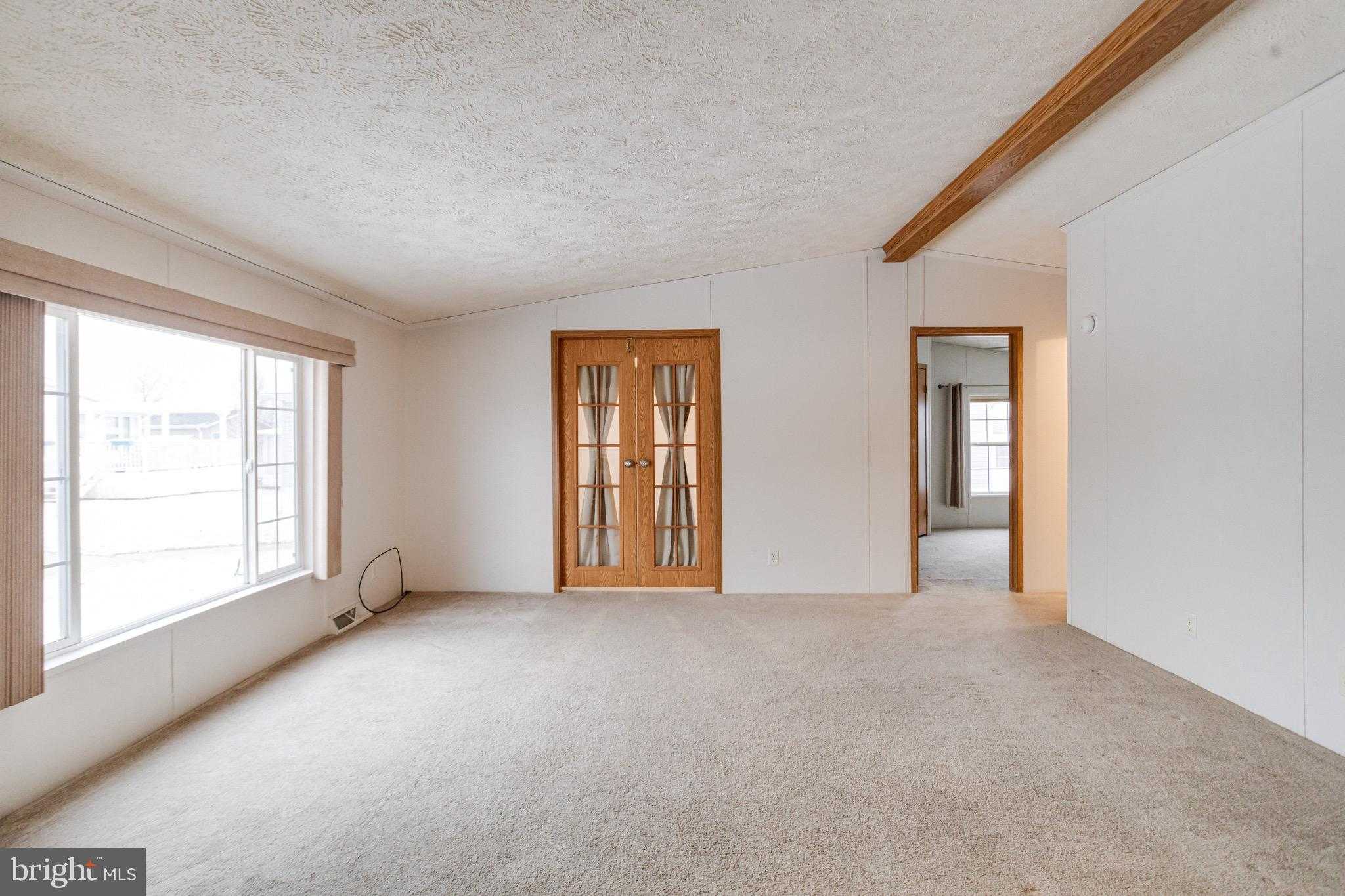 3202 Jonquil Ln photo 4