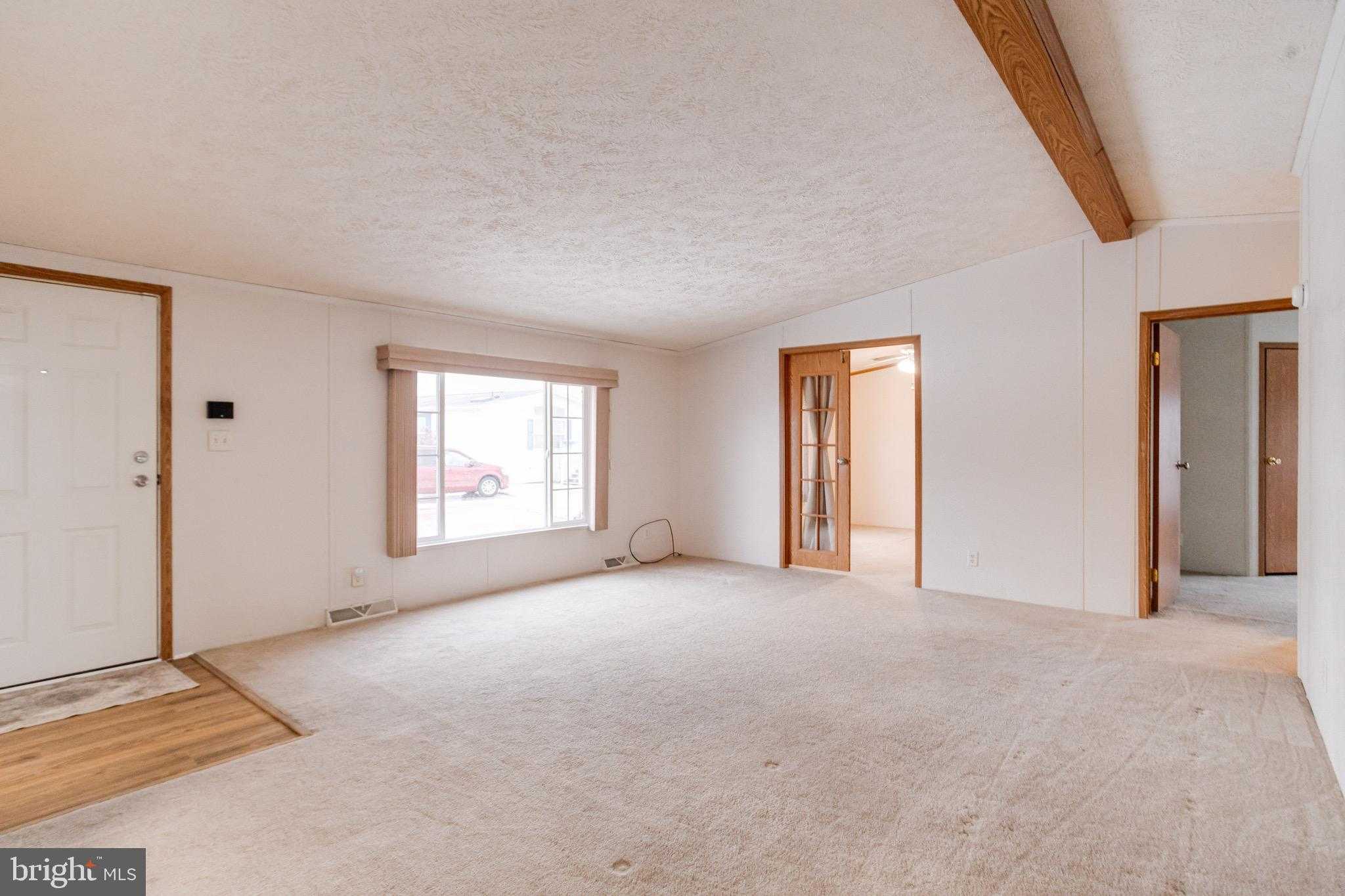 3202 Jonquil Ln photo 7