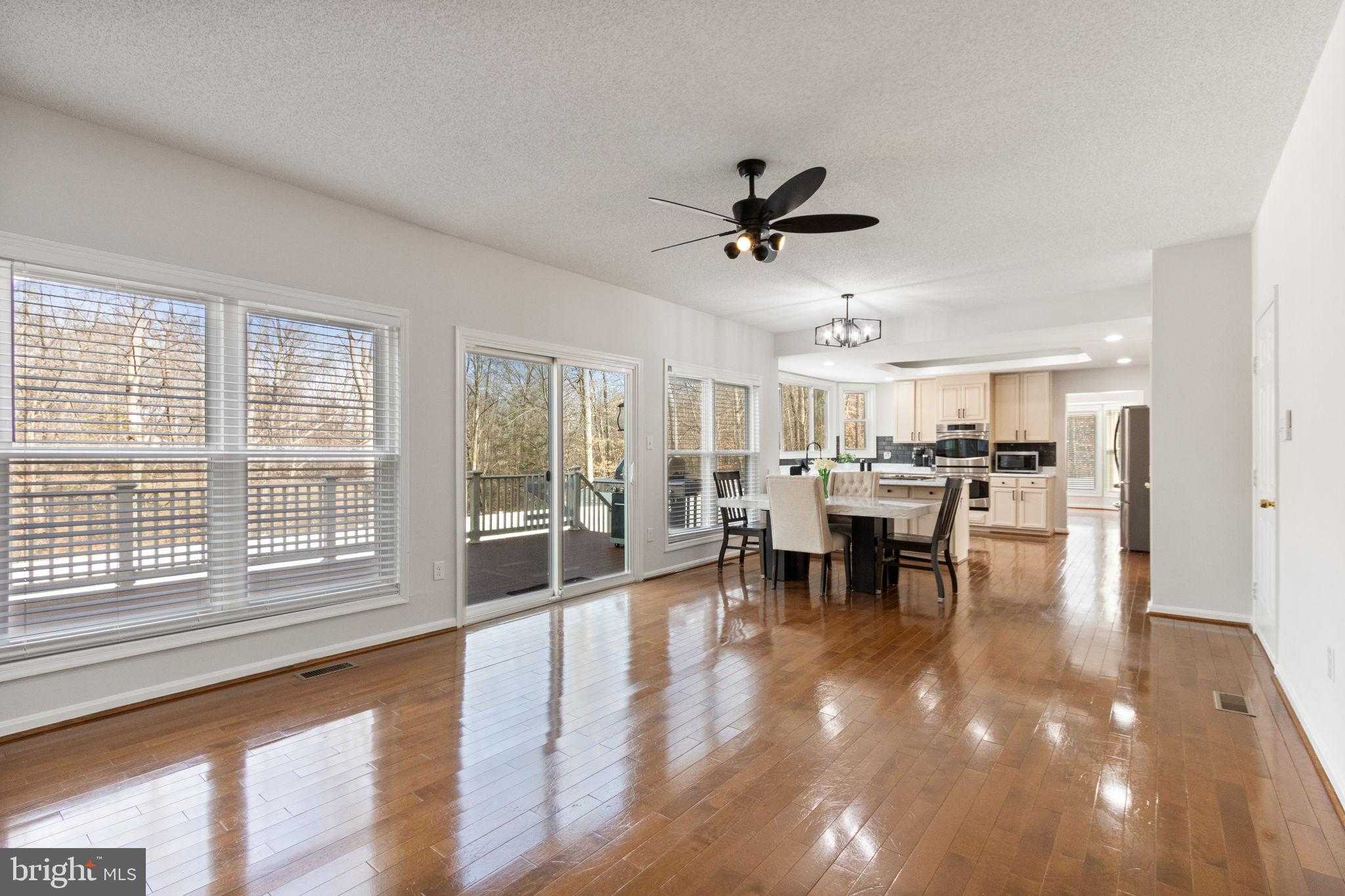 17 Jason CT photo 15