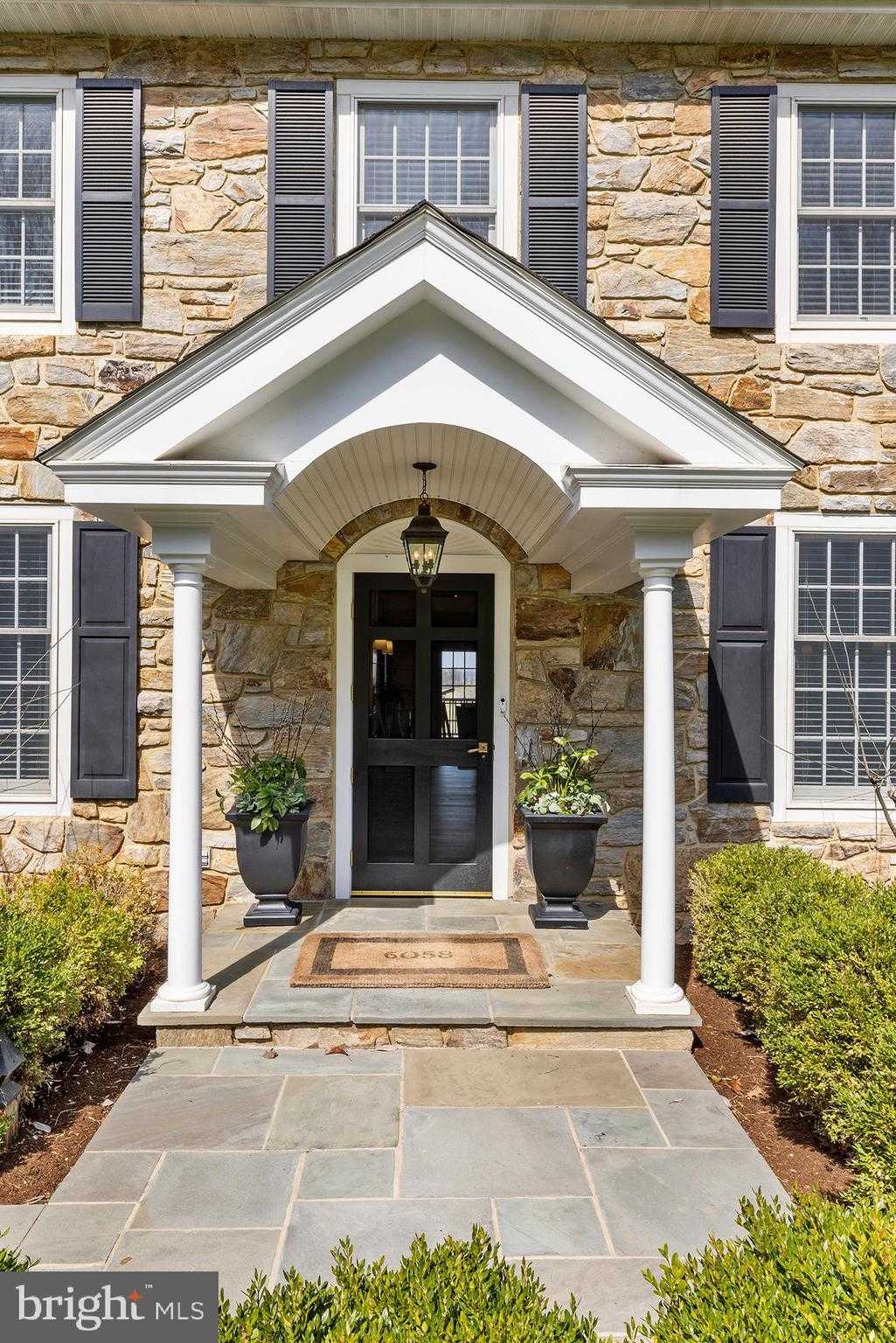 6058 Buena Vista Rd photo 2