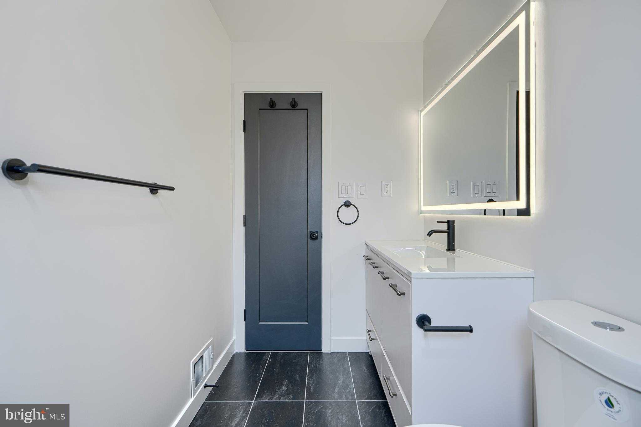 2802 Steele Rd photo 38