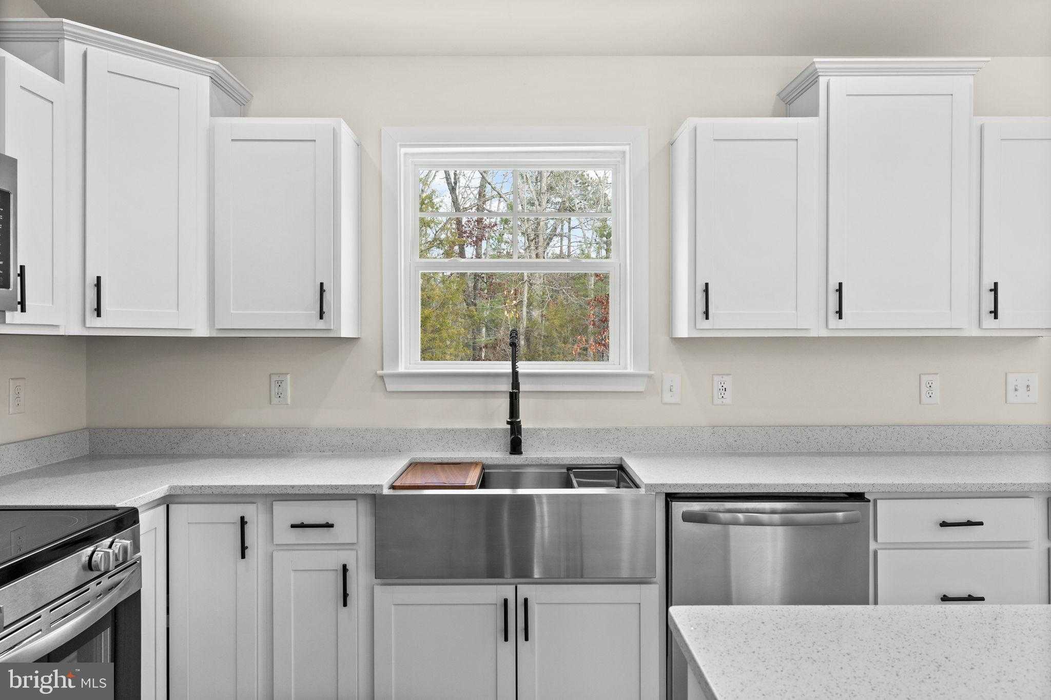 16529 Dawn Blvd photo 21