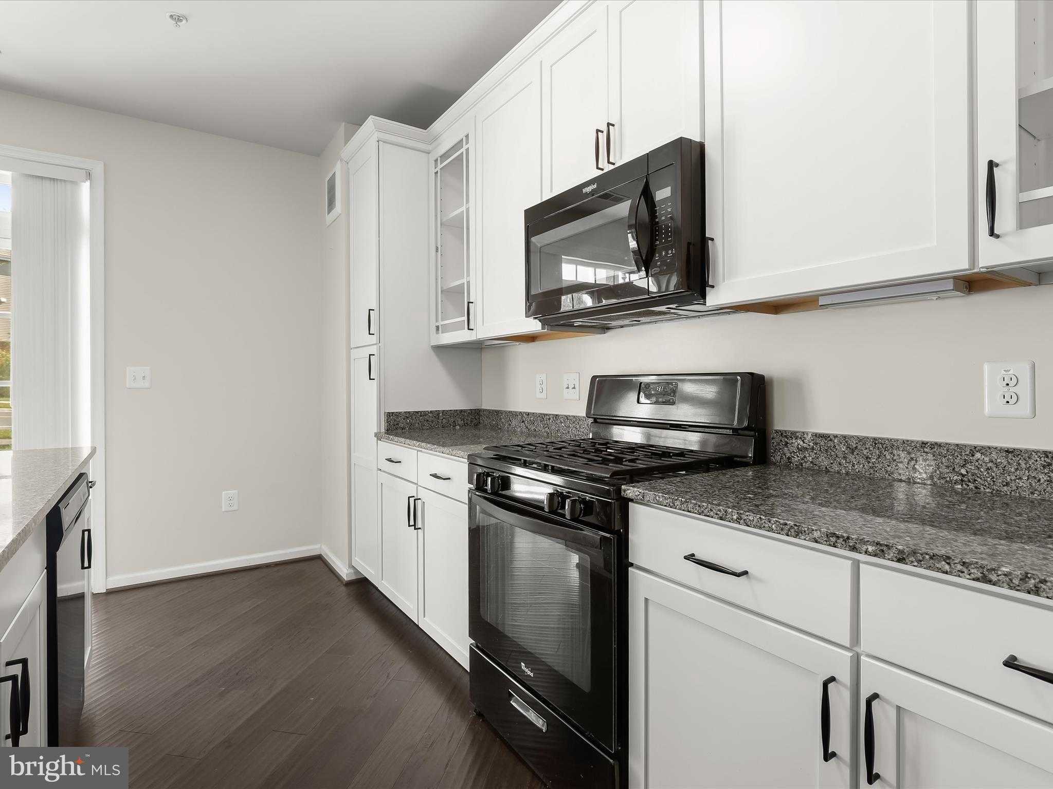 3825 Doc Berlin Dr Unit 17 photo 7