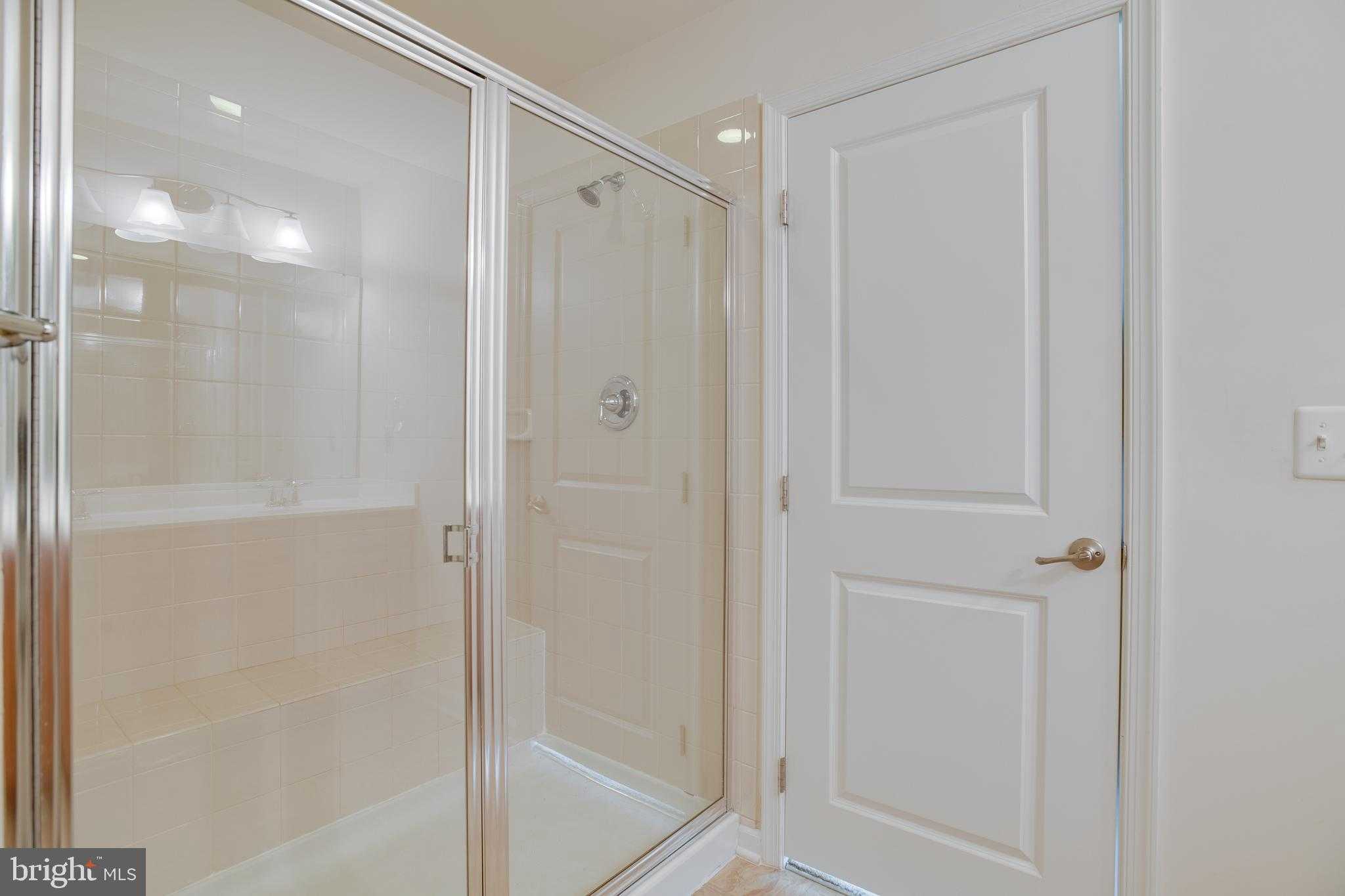 2032 Magnolia Cir photo 32