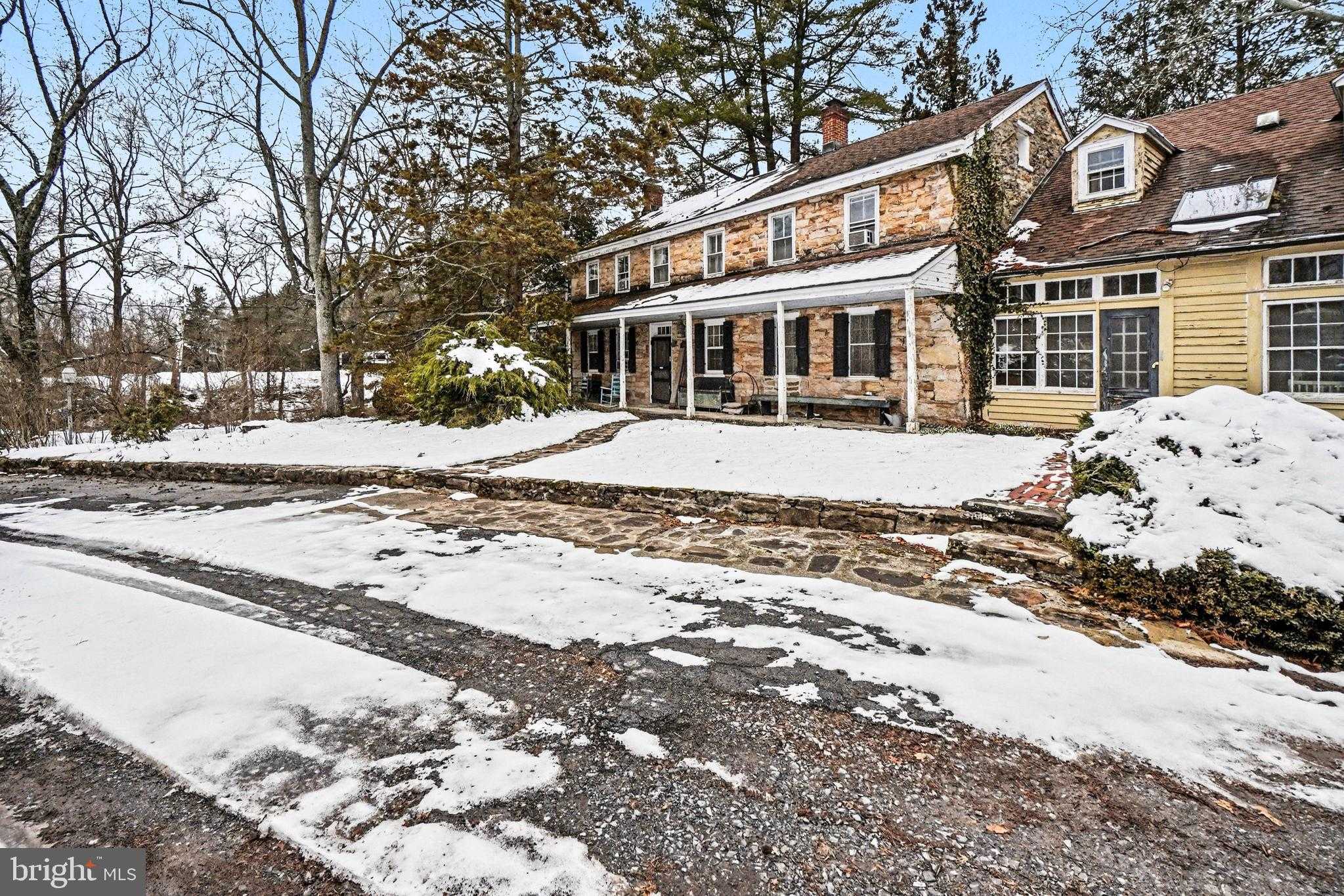 Clarks Valley Rd photo 8