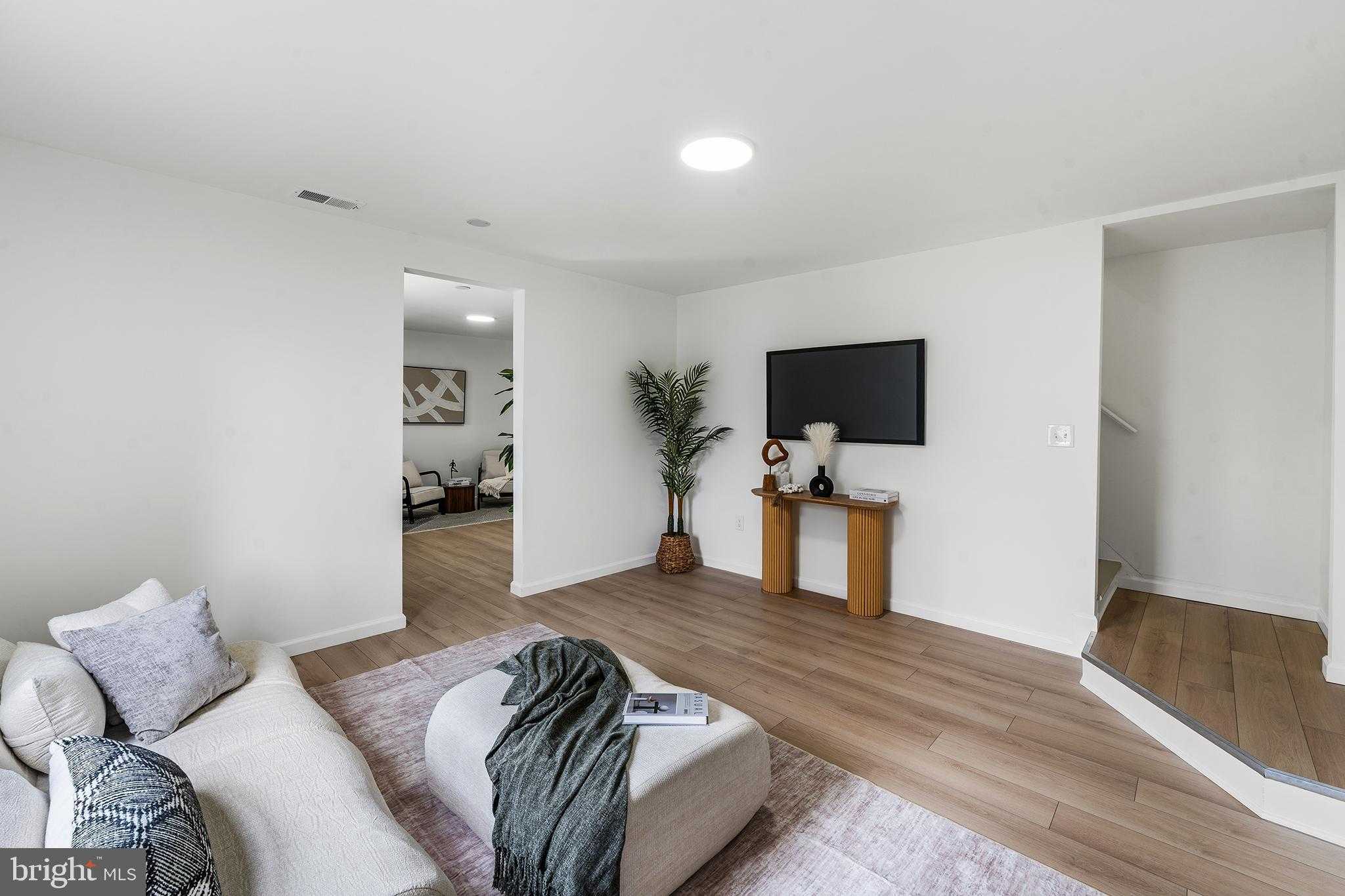 115 Cemetery Ln photo 9