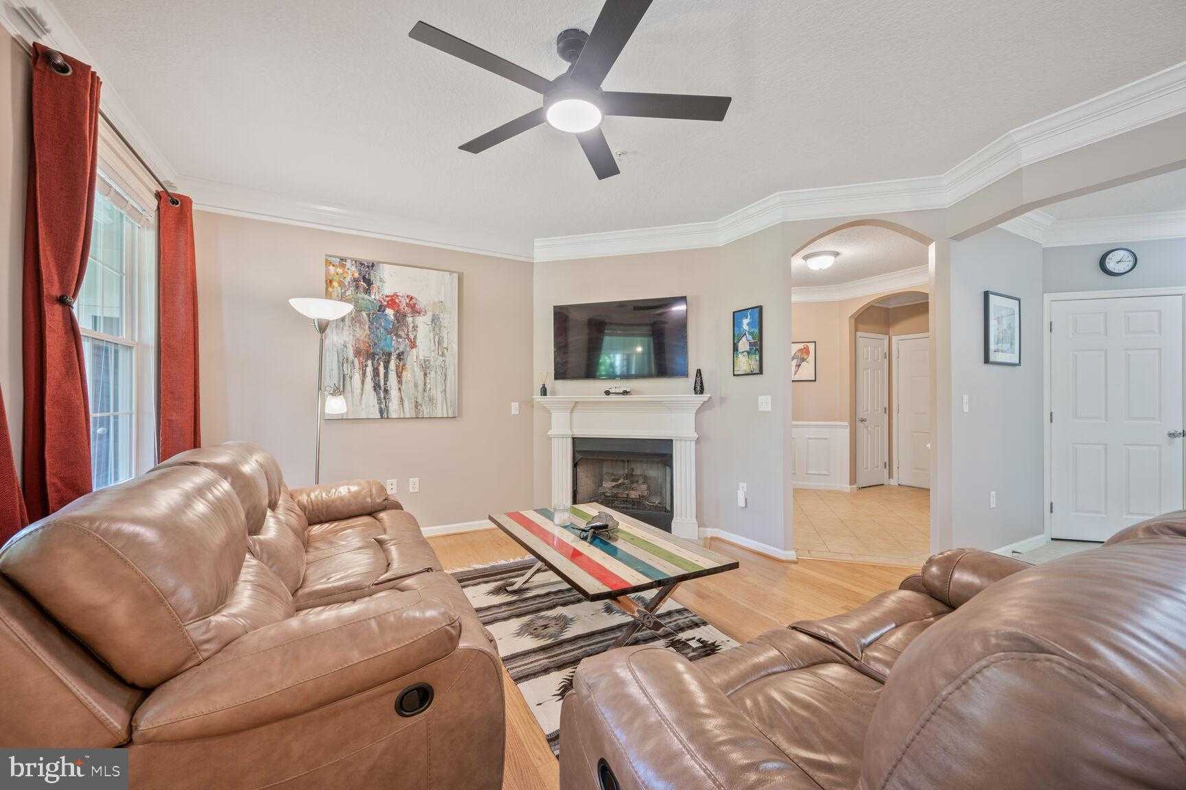 7 Booth St Unit 202 photo 2